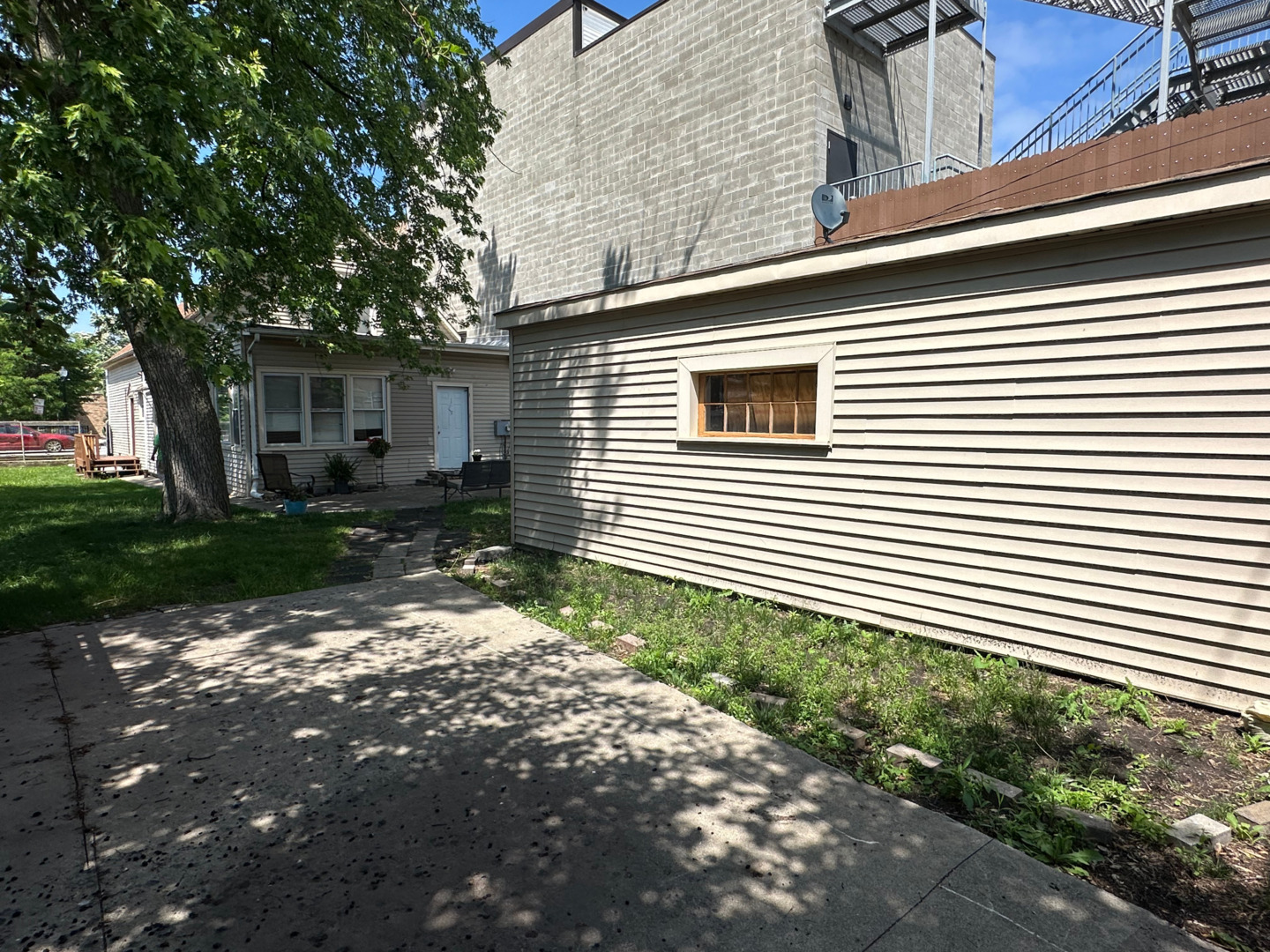 3251 W 111TH Street, Chicago, IL 60655