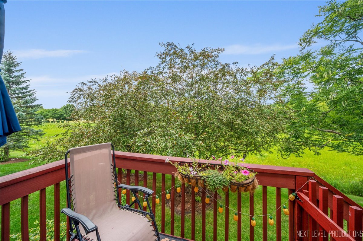 289 Birch Lane #289, St. Charles, IL 60175