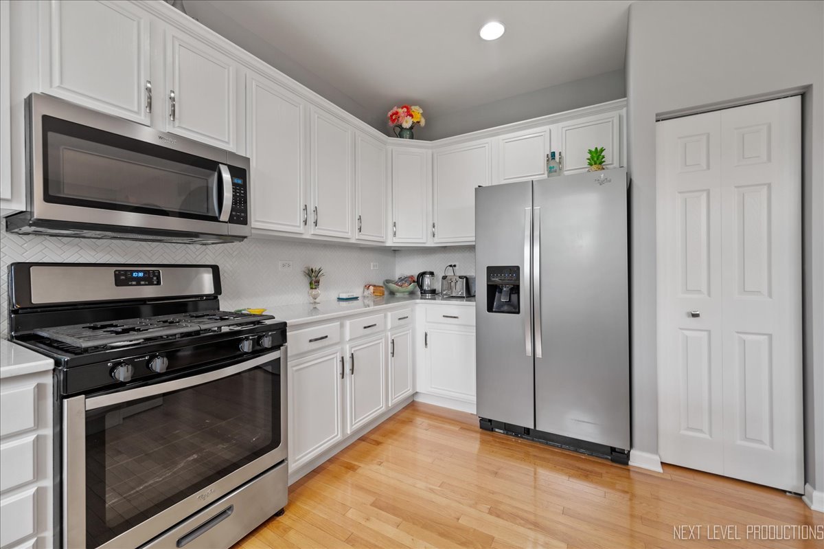 289 Birch Lane #289, St. Charles, IL 60175