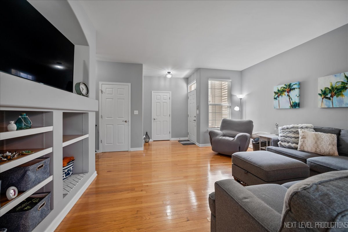 289 Birch Lane #289, St. Charles, IL 60175
