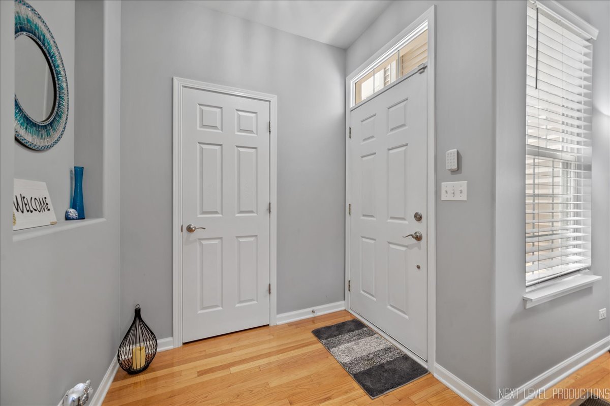 289 Birch Lane #289, St. Charles, IL 60175