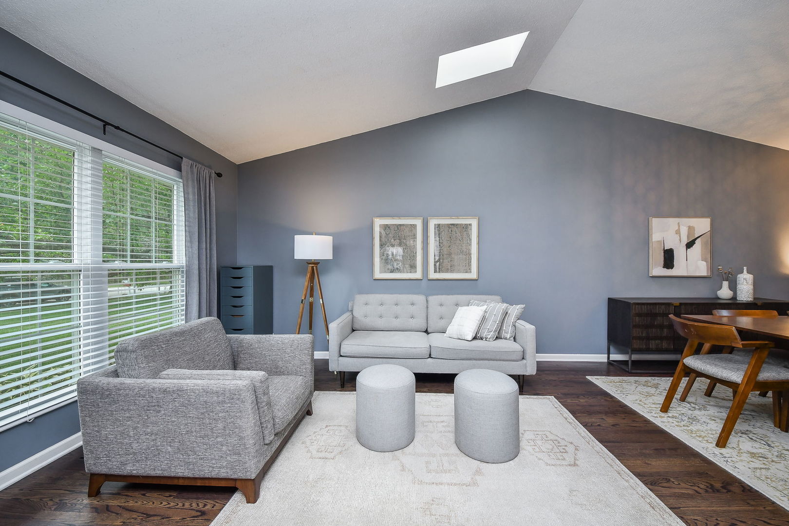 1420 Westglen Drive, Naperville, IL 60565