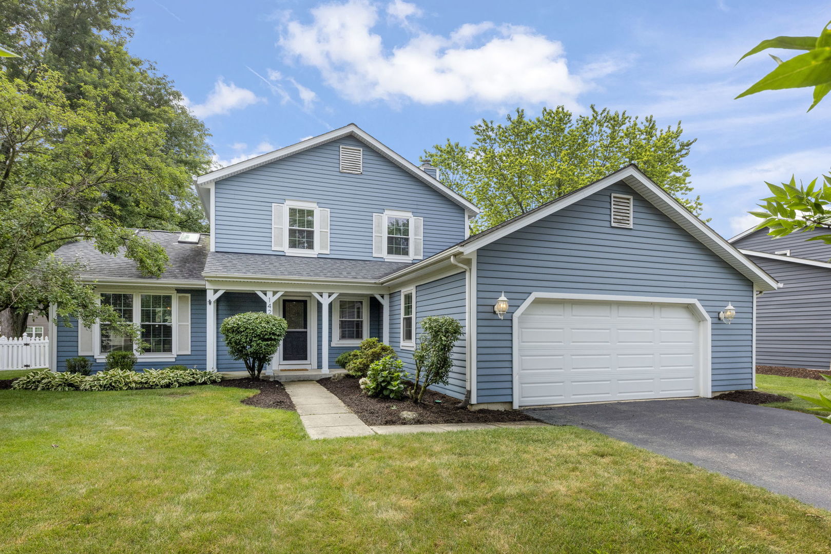 1420 Westglen Drive, Naperville, IL 60565