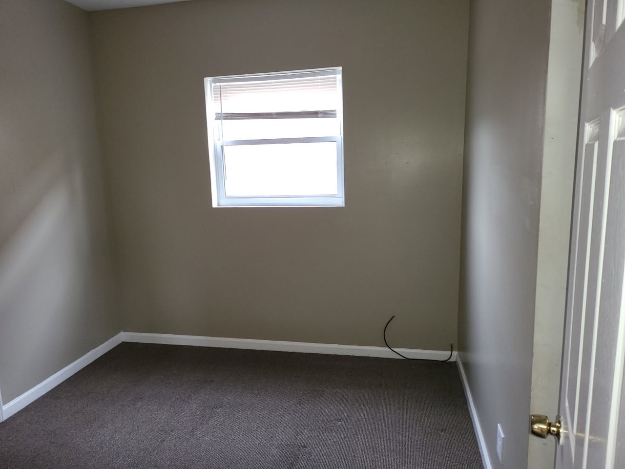 8041 S Laflin Street, Chicago, IL 60620