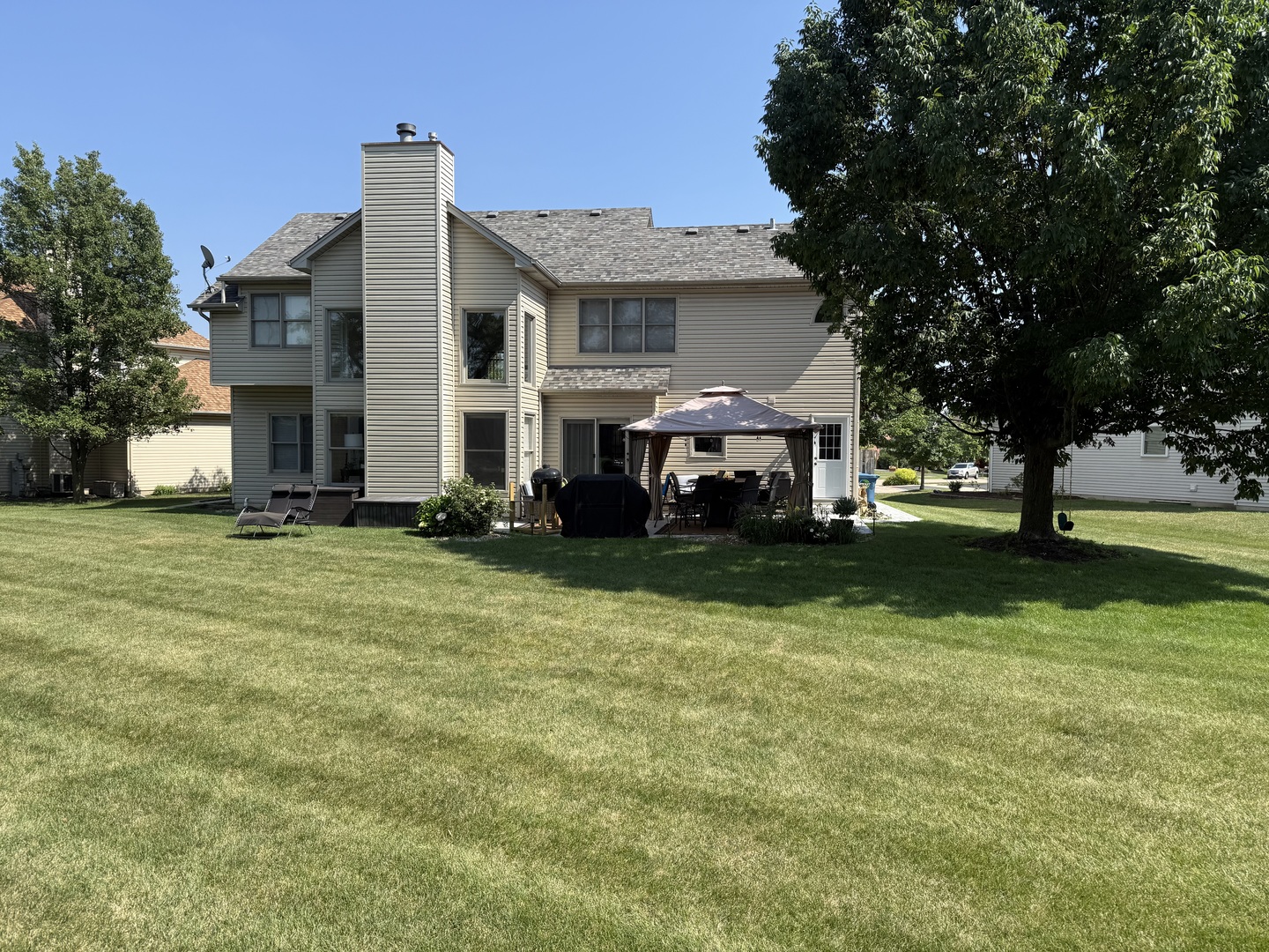 720 Kendridge Court, Aurora, IL 60502