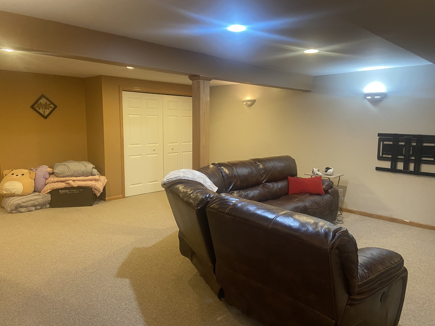 720 Kendridge Court, Aurora, IL 60502