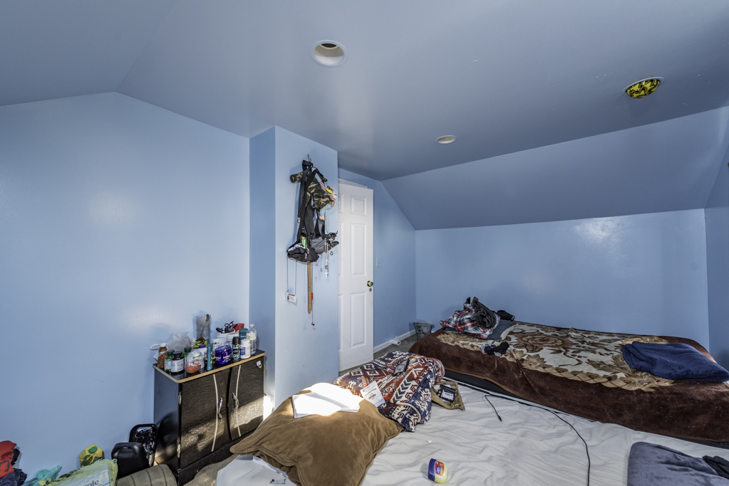 434 S Jackson Street, Waukegan, IL 60085