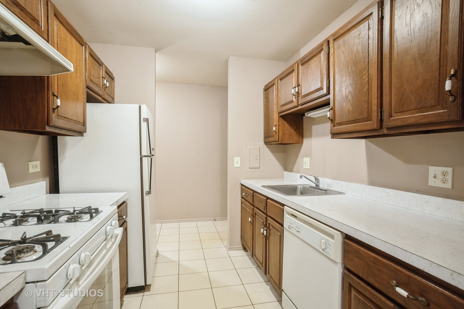 850 Wellington Avenue #310, Elk Grove Village, IL 60007