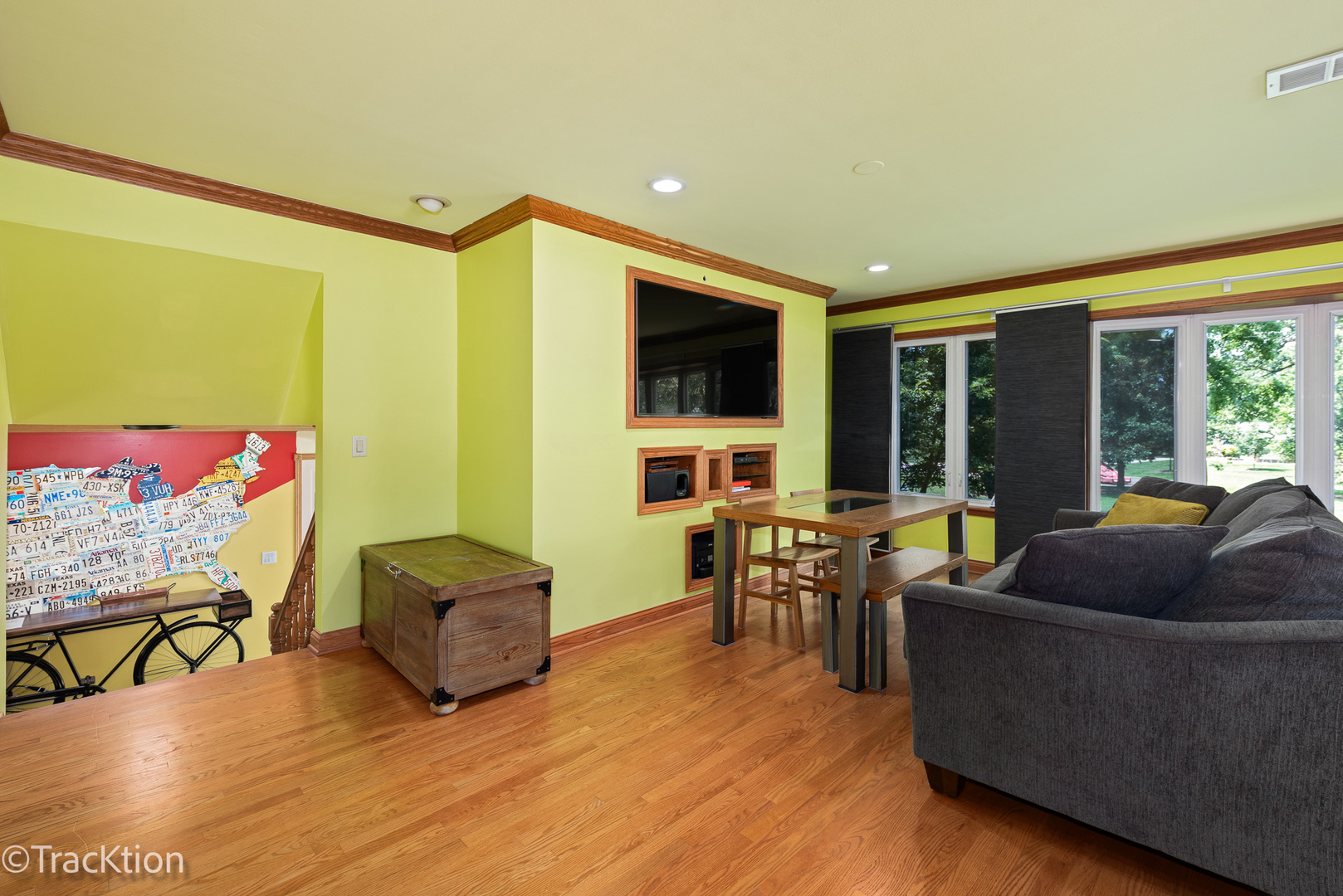 7004 Roberts Drive, Woodridge, IL 60517