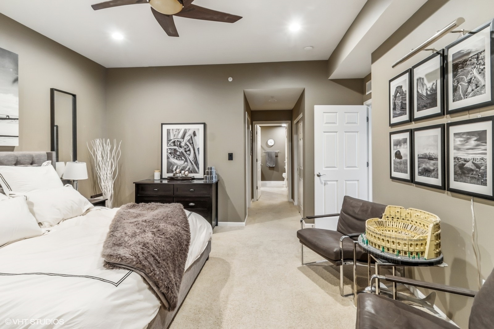 77 N Quentin Road #401, Palatine, IL 60067