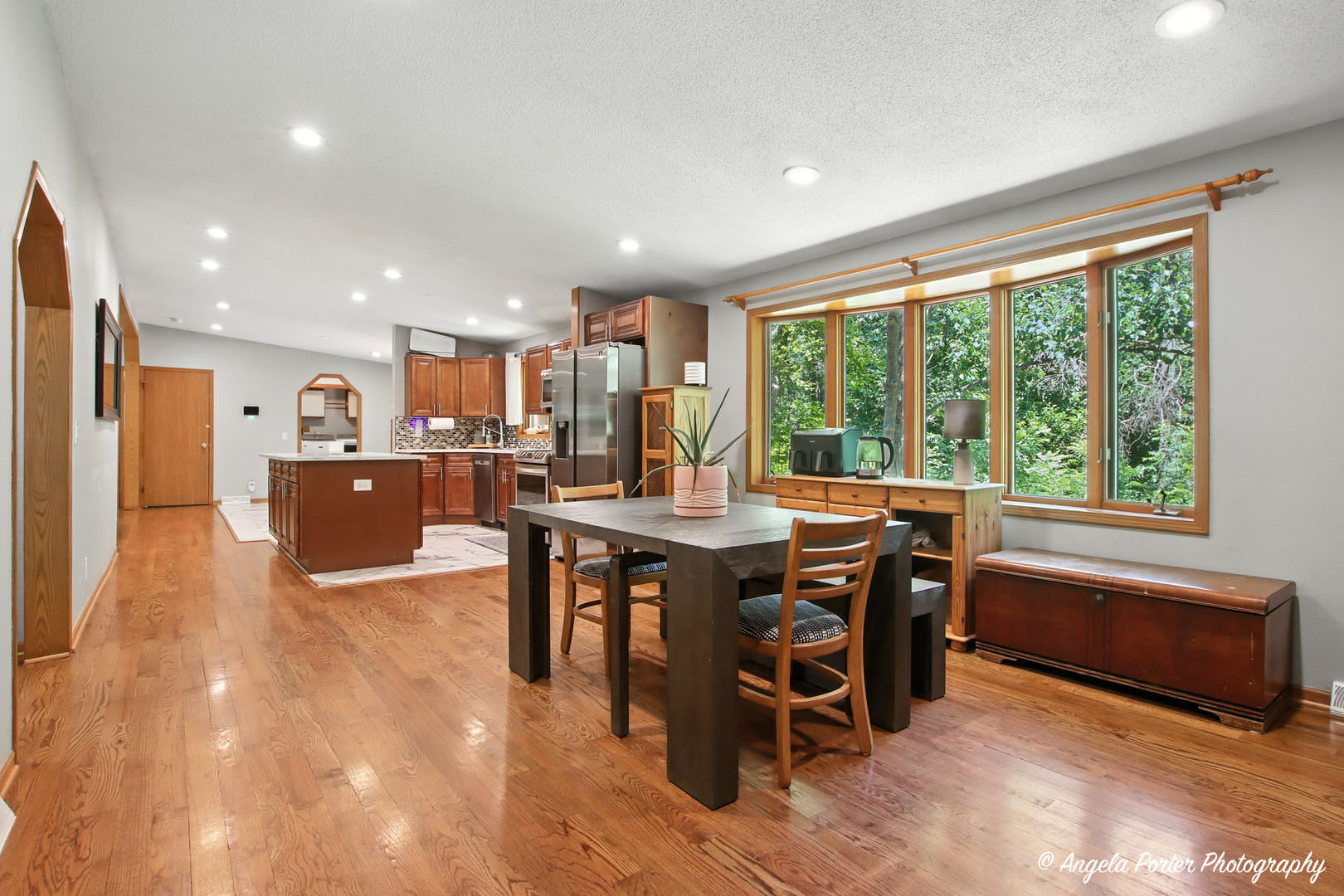 3214 Edgewood Drive, Wonder Lake, IL 60097