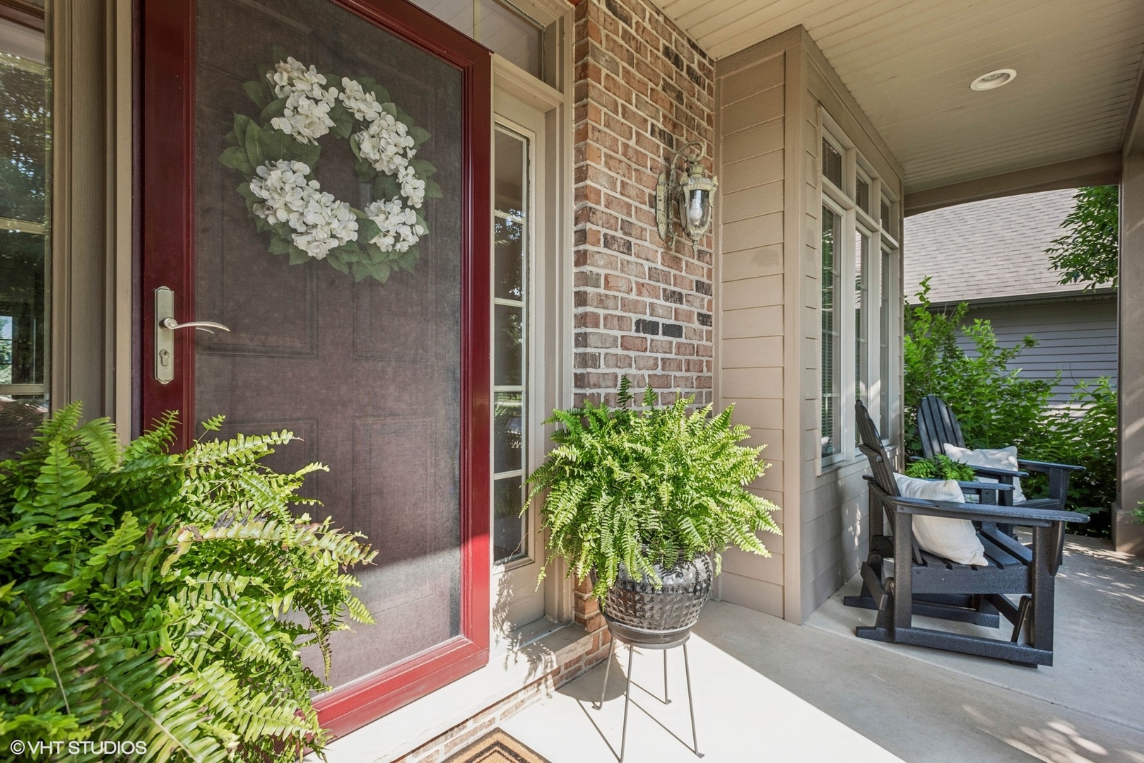 1042 Oak Street, Sugar Grove, IL 60554
