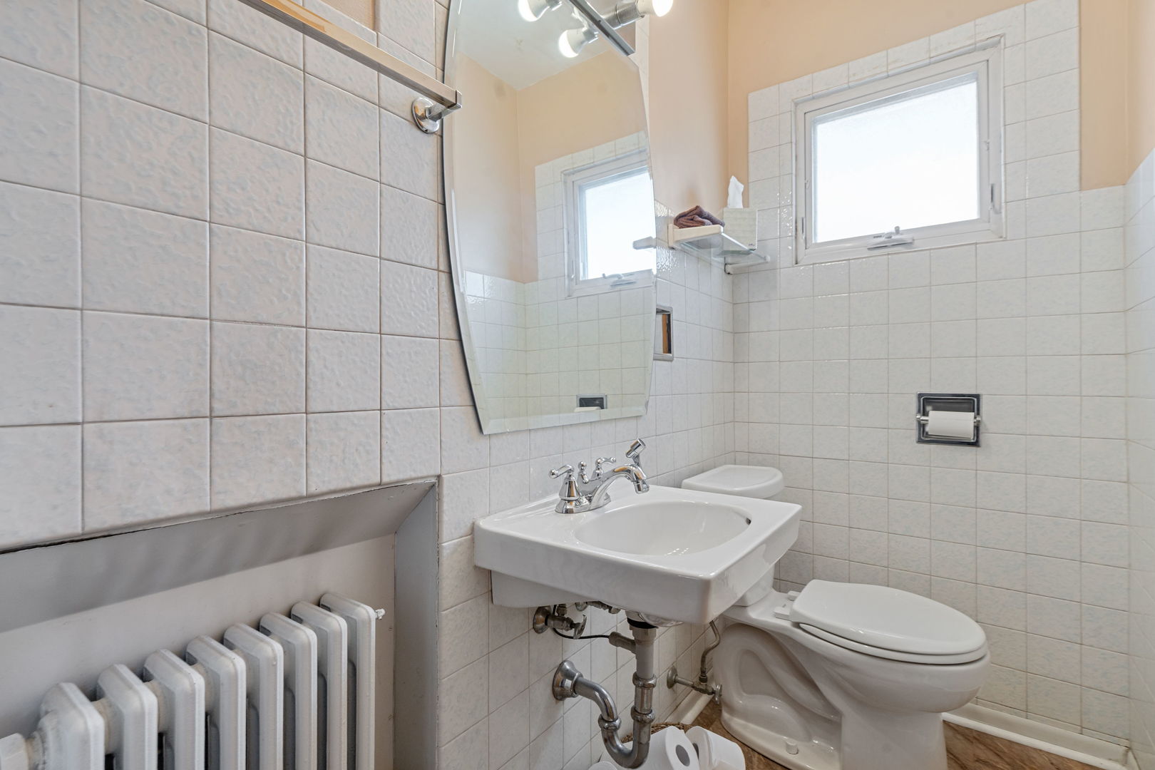 5740 W 87th Place, Oak Lawn, IL 60453