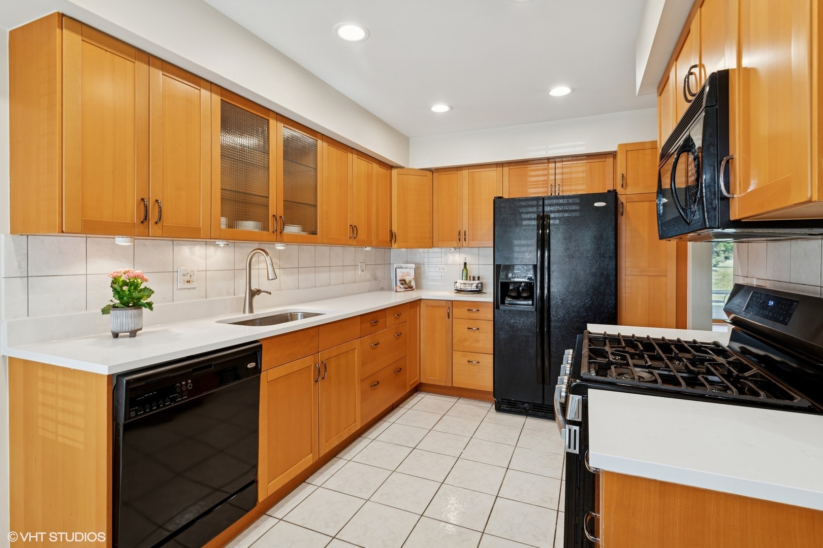 1222 WELLINGTON Court #1222, Buffalo Grove, IL 60089