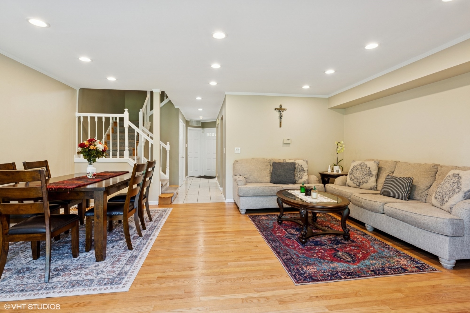 1222 WELLINGTON Court #1222, Buffalo Grove, IL 60089