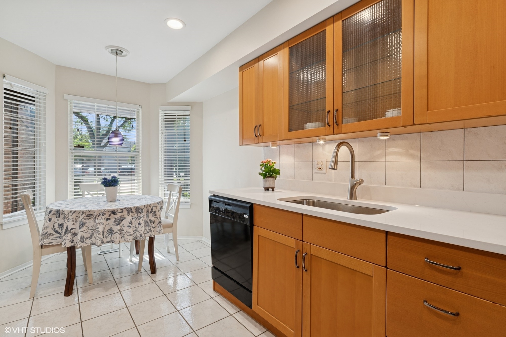 1222 WELLINGTON Court #1222, Buffalo Grove, IL 60089