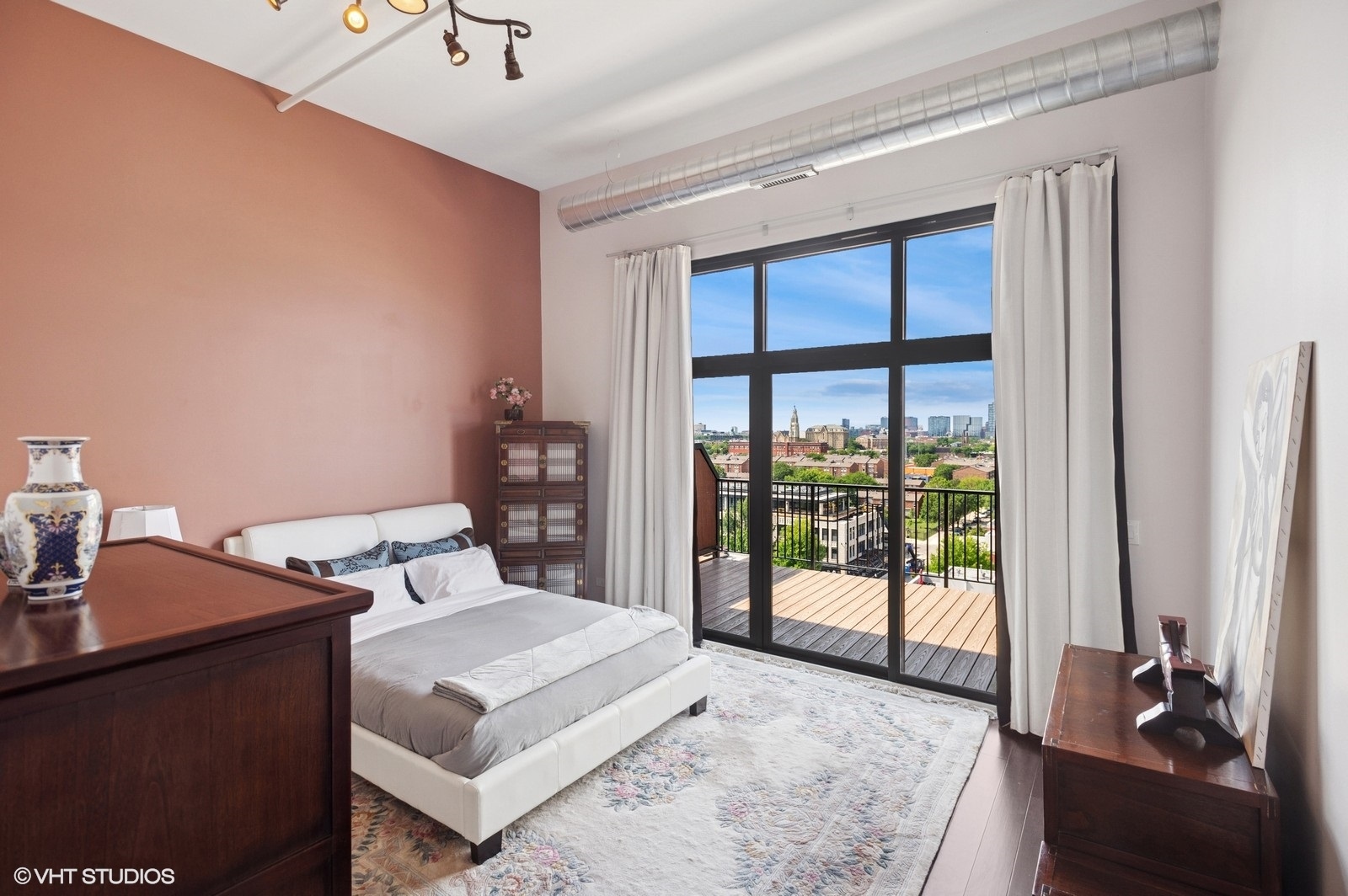 1524 S SANGAMON Street #802, Chicago, IL 60608