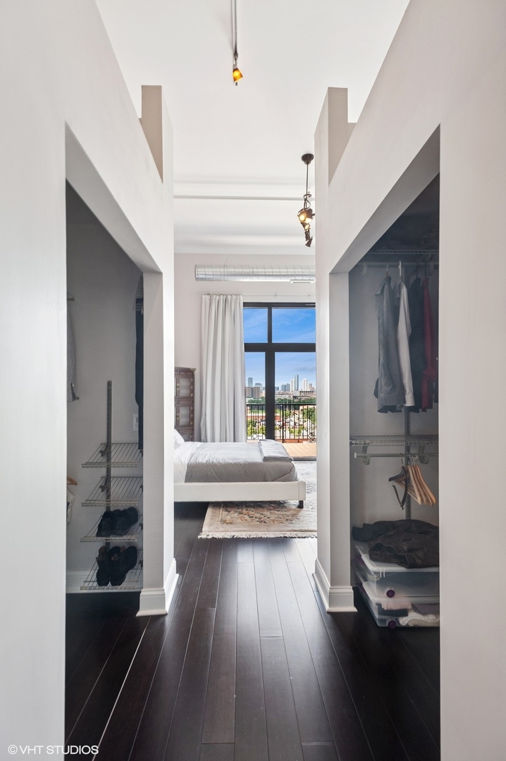 1524 S SANGAMON Street #802, Chicago, IL 60608