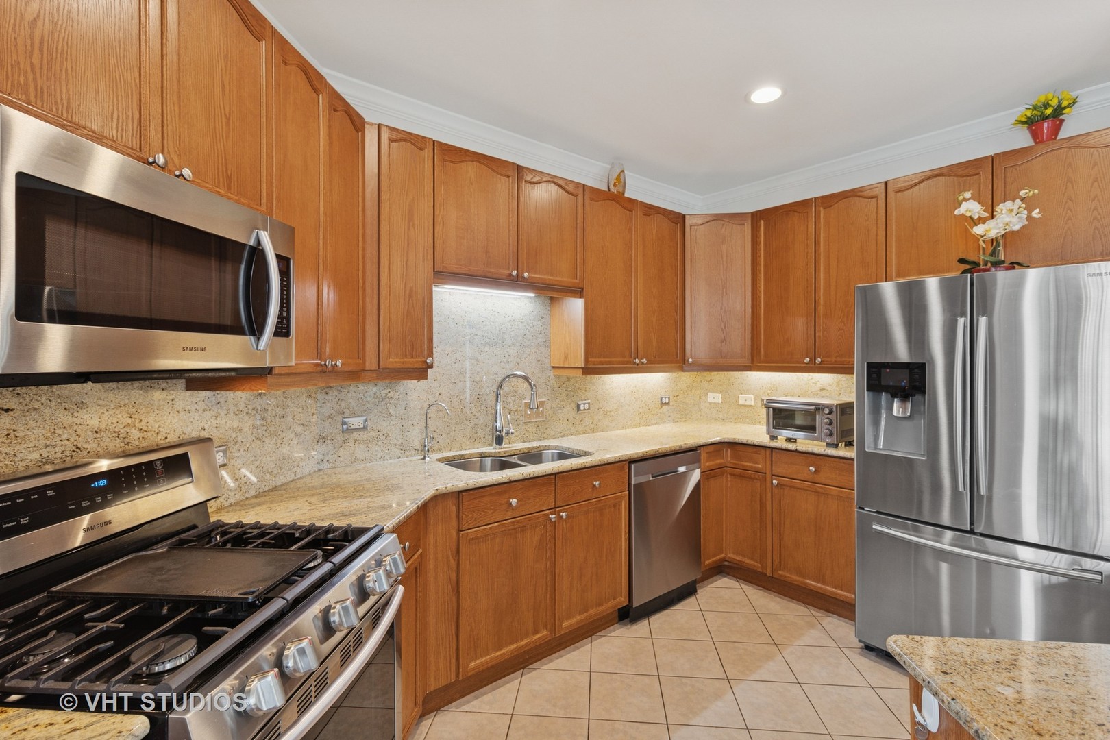 45 Prairie Park Drive #206, Wheeling, IL 60090
