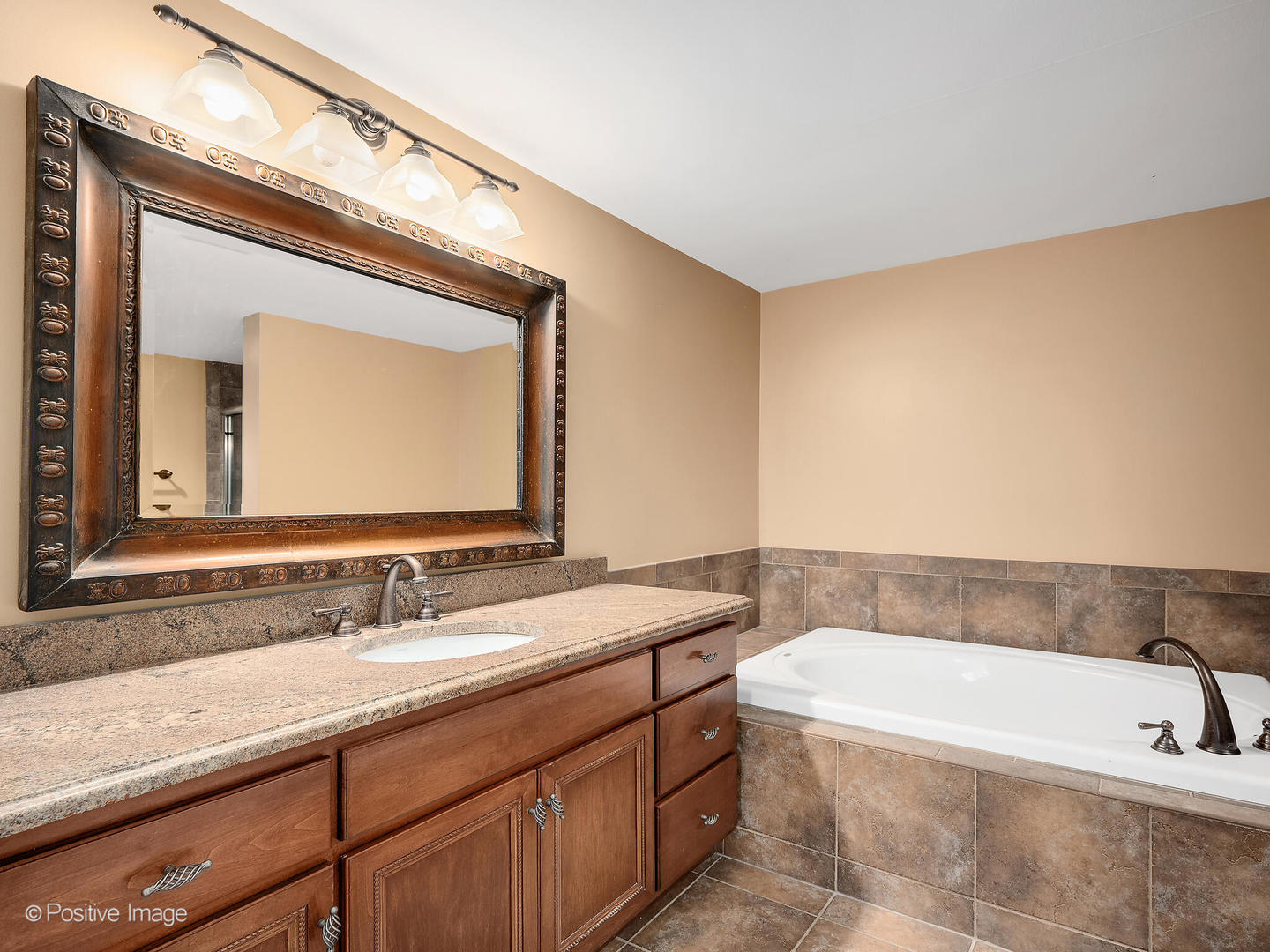 6655 S Cass Avenue #3D, Westmont, IL 60559