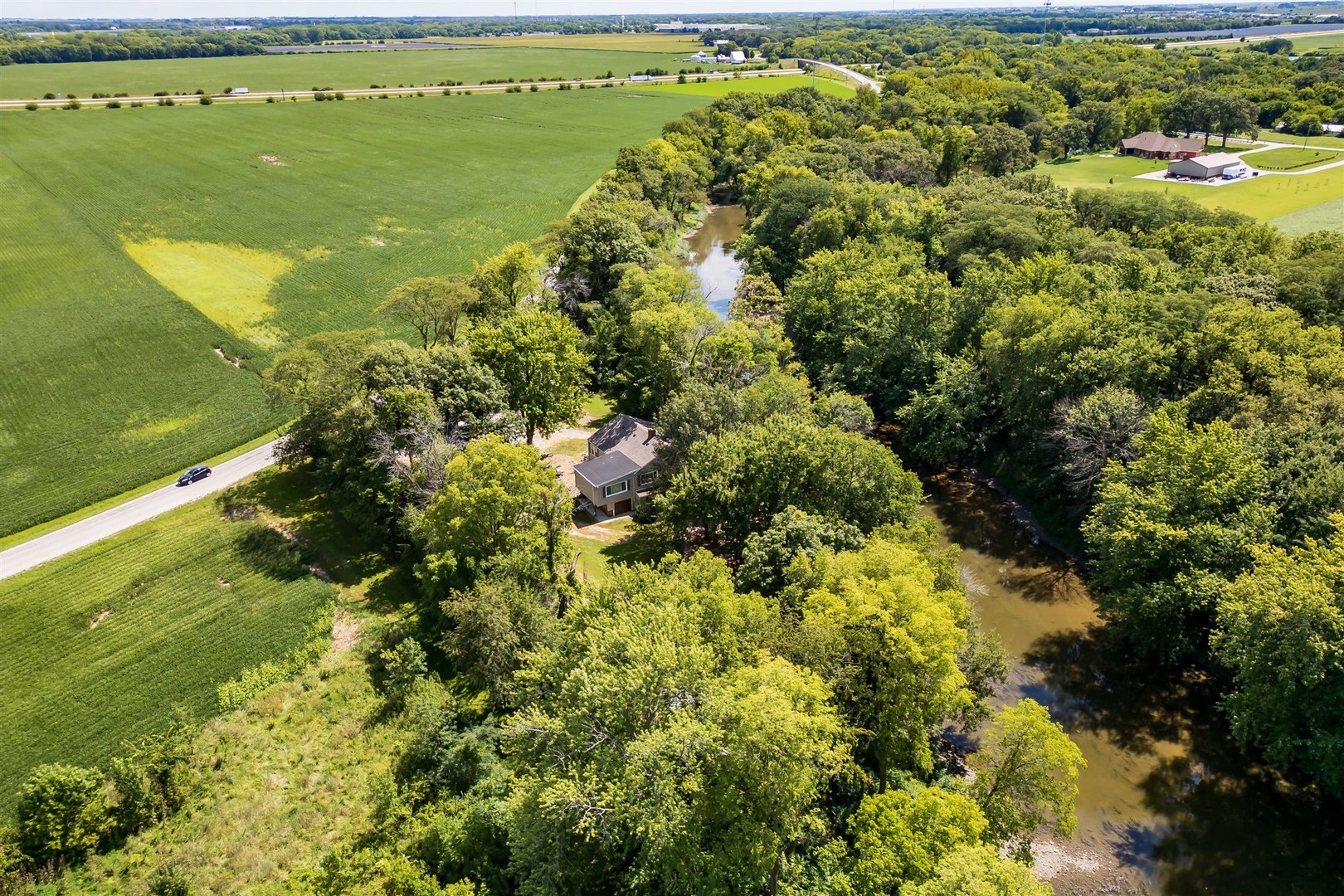 19097 N 1330 East Road, Pontiac, IL 61764