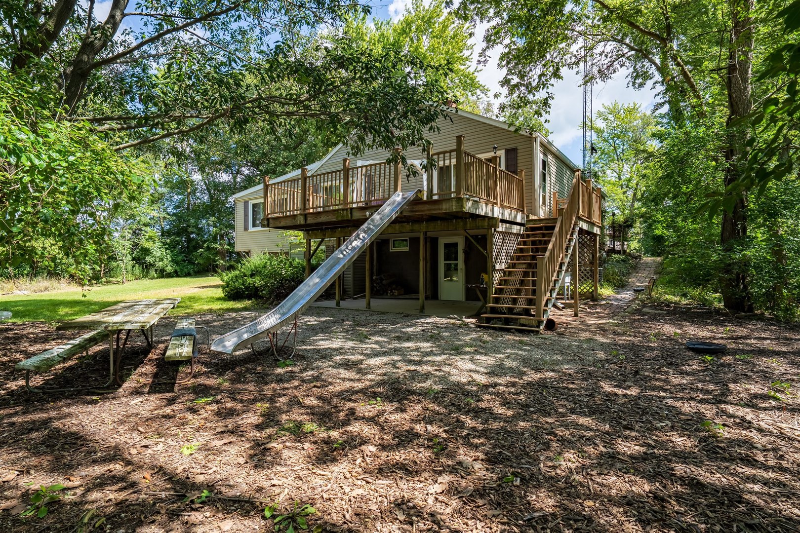 19097 N 1330 East Road, Pontiac, IL 61764