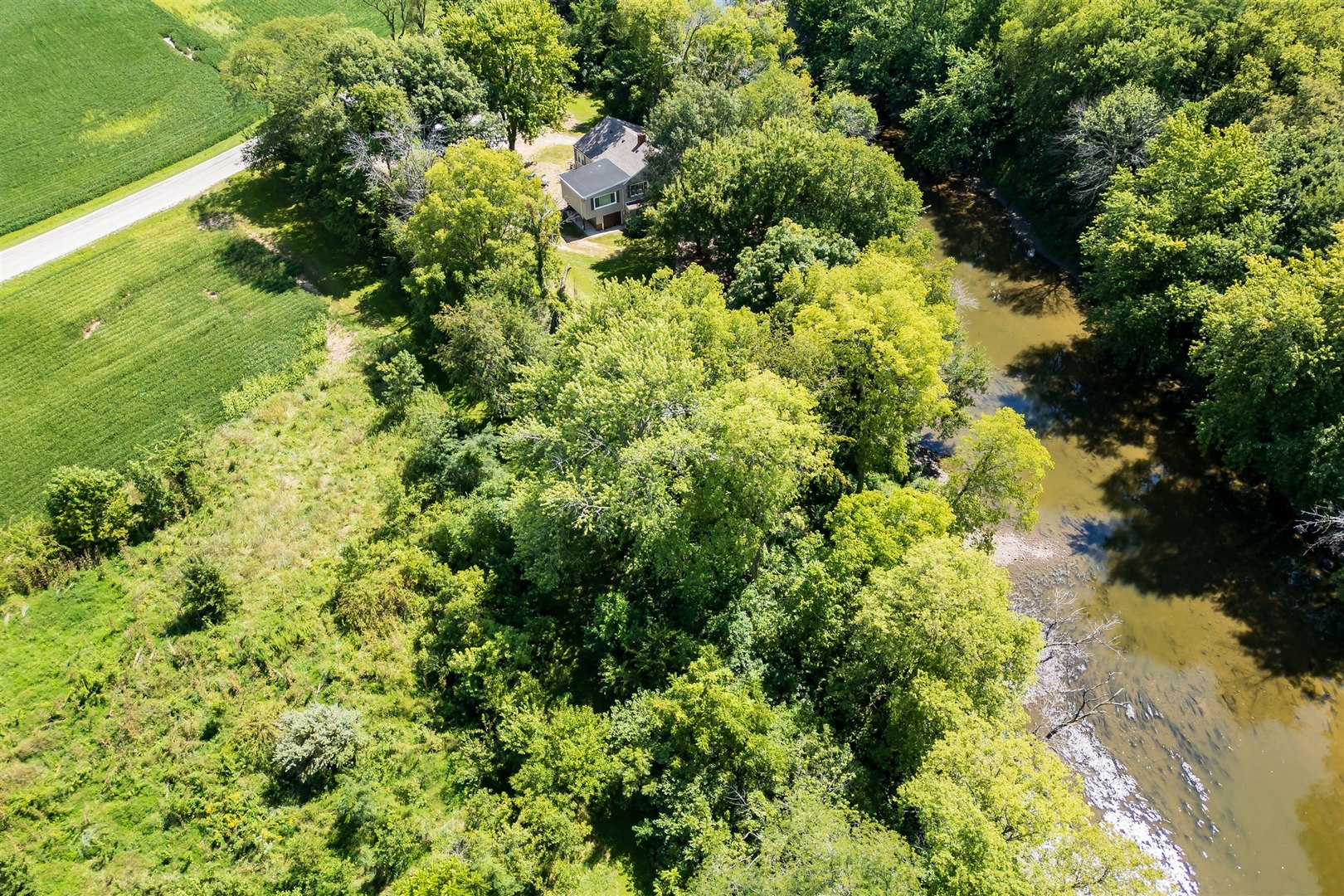 19097 N 1330 East Road, Pontiac, IL 61764