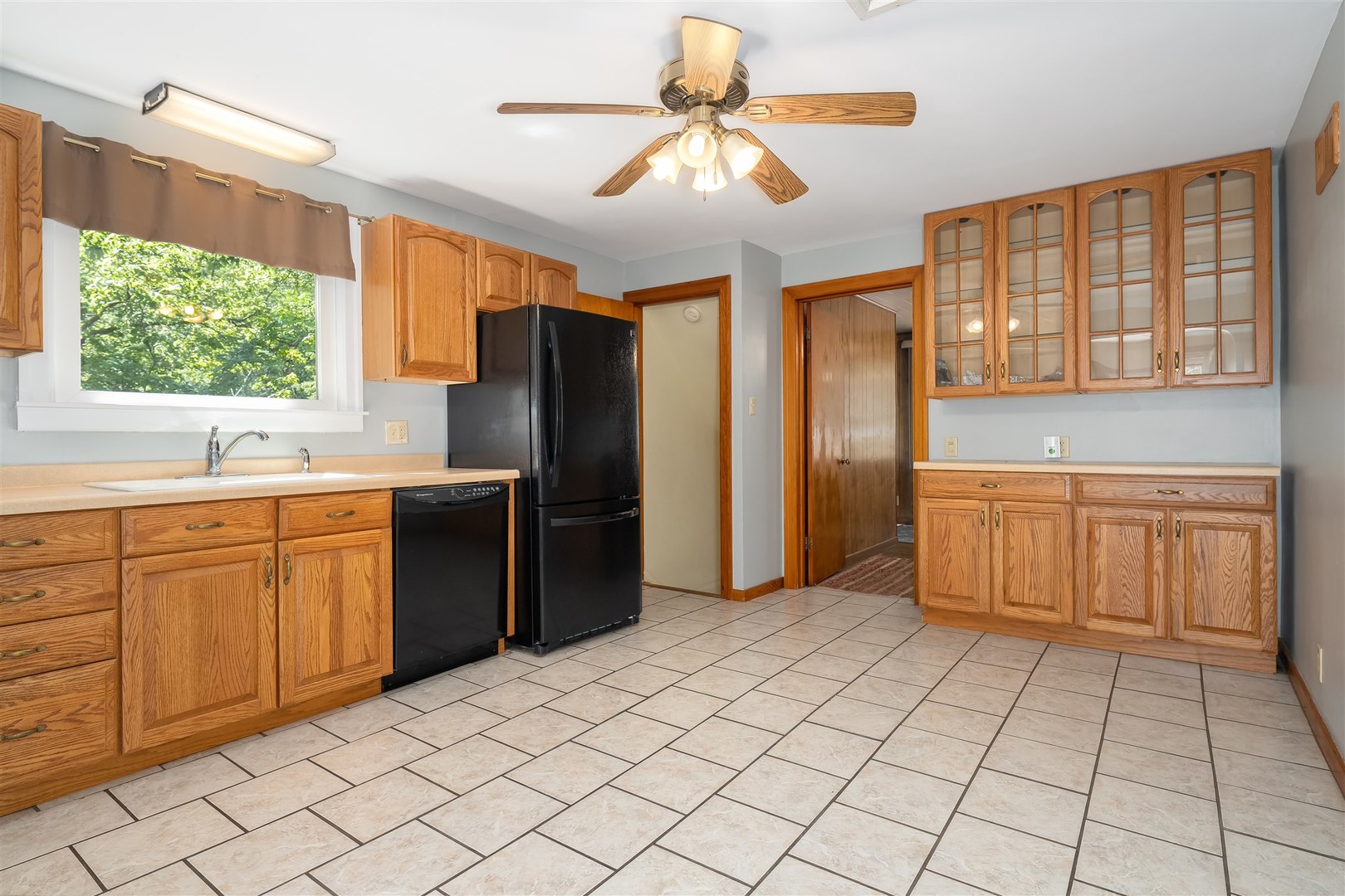 19097 N 1330 East Road, Pontiac, IL 61764