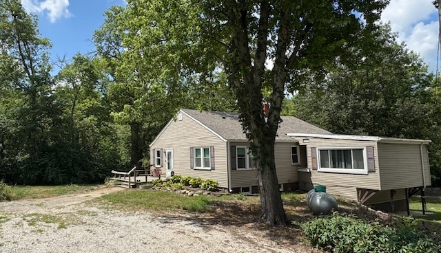 19097 N 1330 East Road, Pontiac, IL 61764