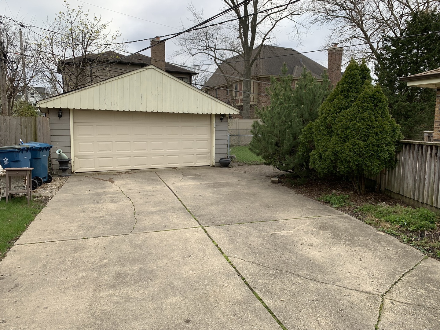 440 N Ida Lane, Elmhurst, IL 60126