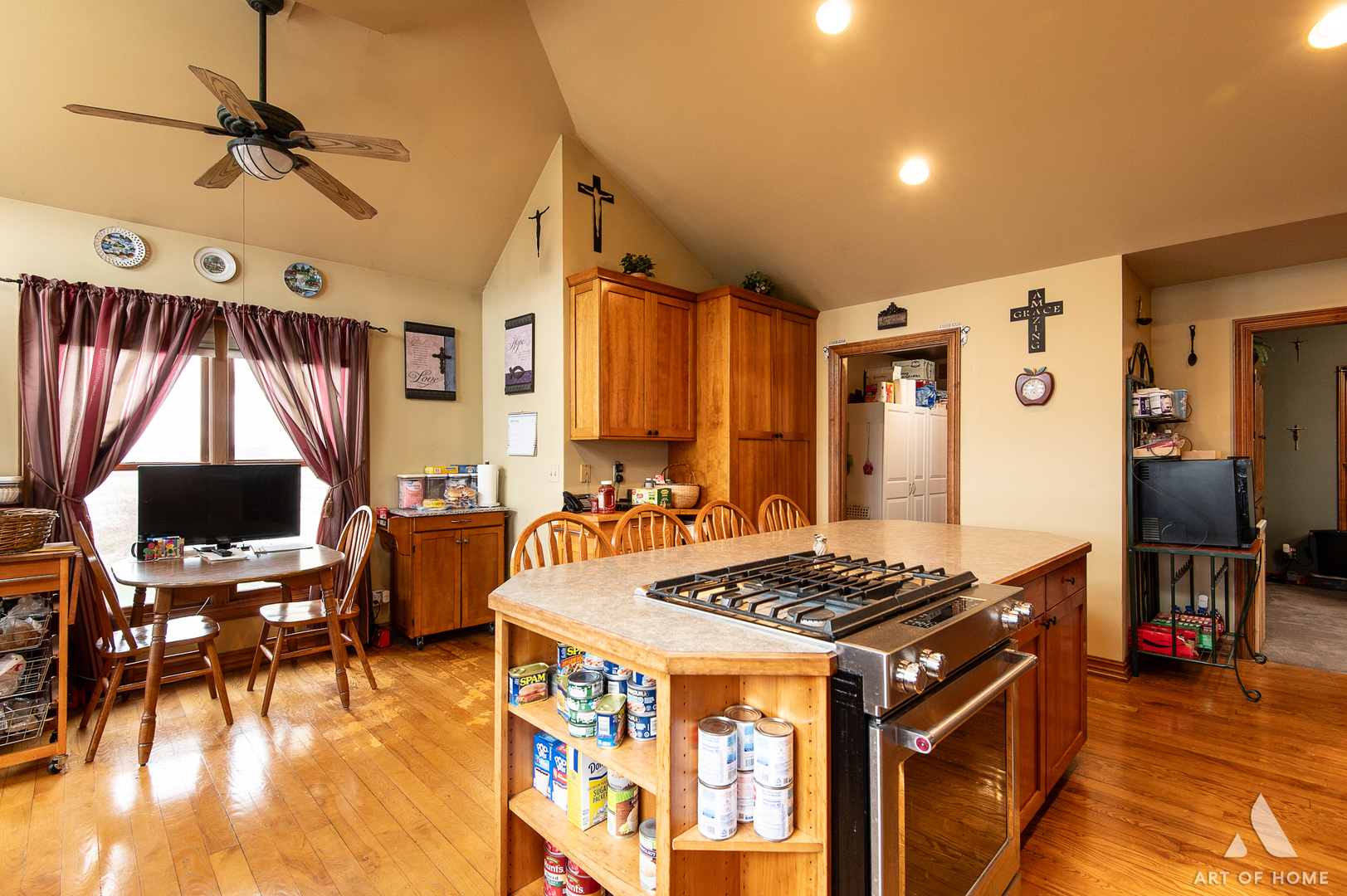 17207 chase Road, DeKalb, IL 60115