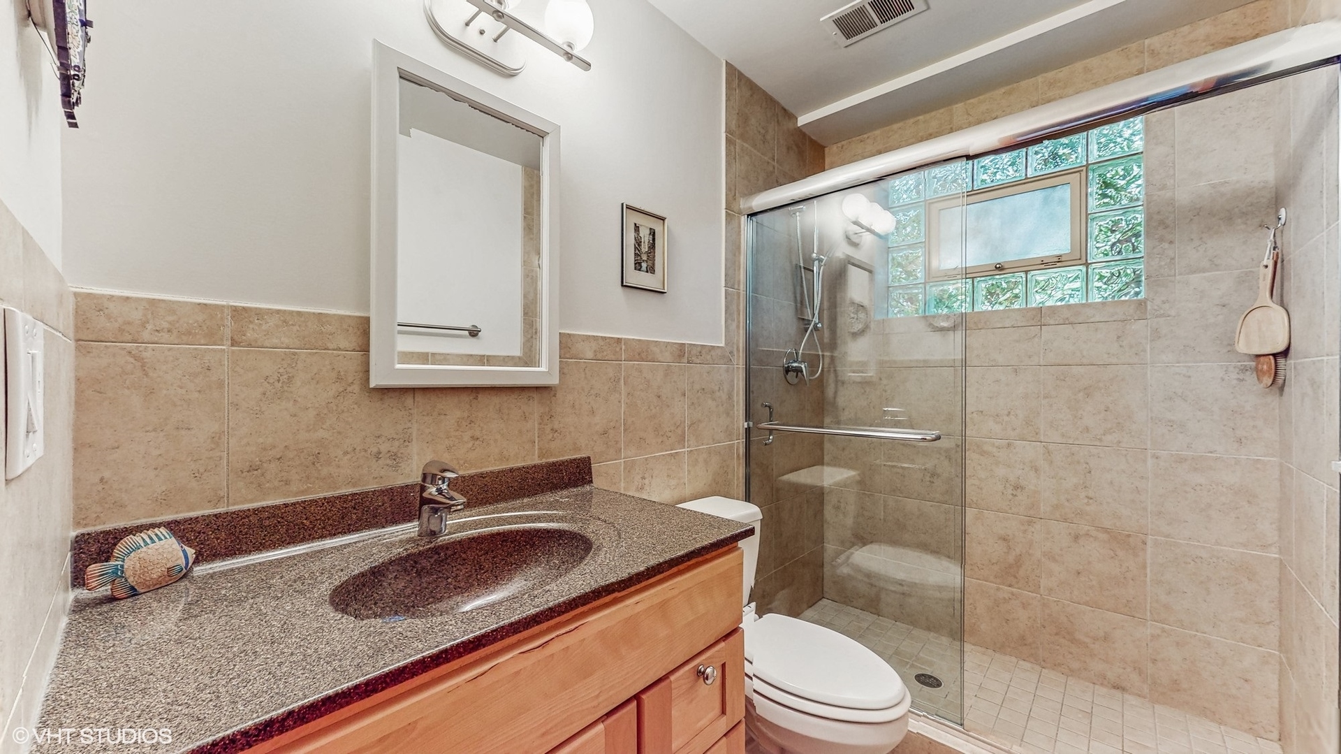 704 S Owen Street, Mount Prospect, IL 60056