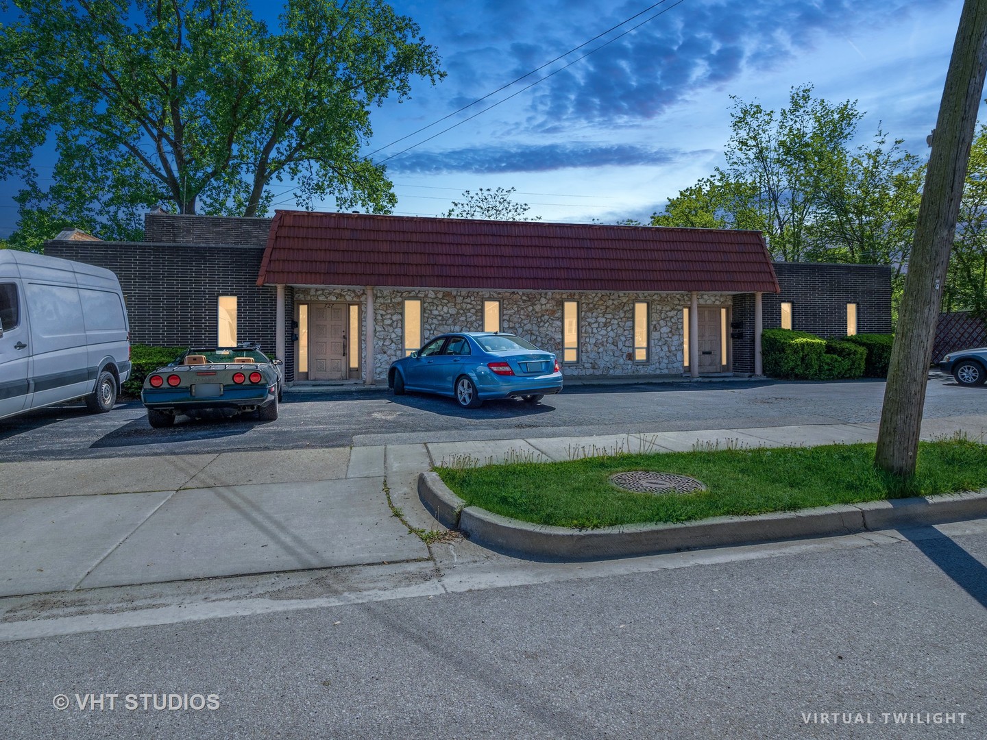 727 1st Avenue, Des Plaines, IL 60016