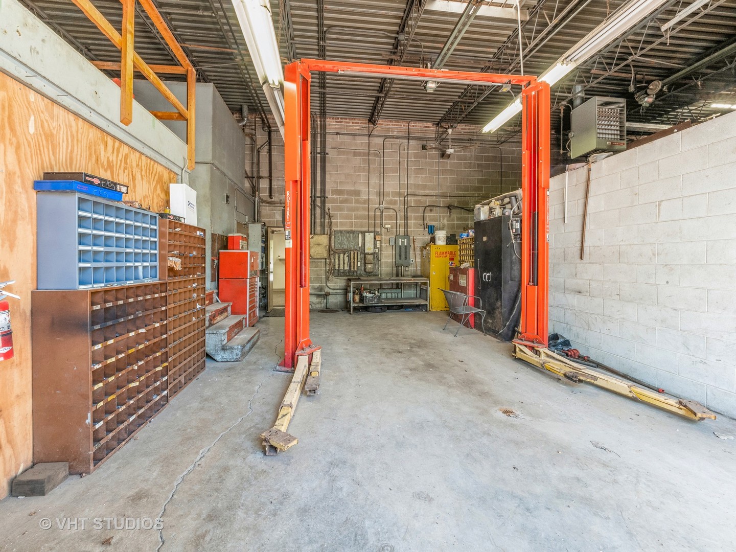 727 1st Avenue, Des Plaines, IL 60016