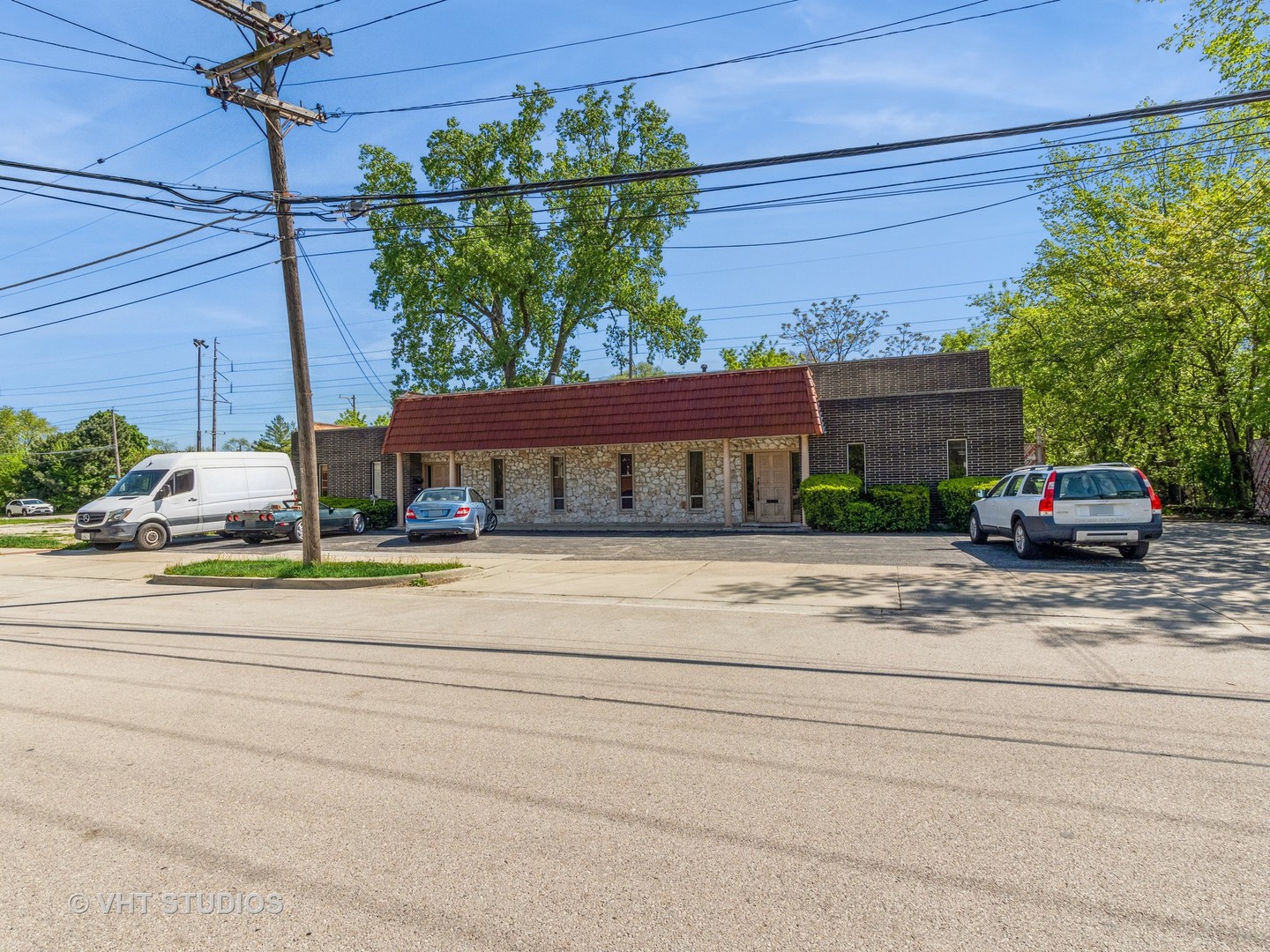 727 1st Avenue, Des Plaines, IL 60016