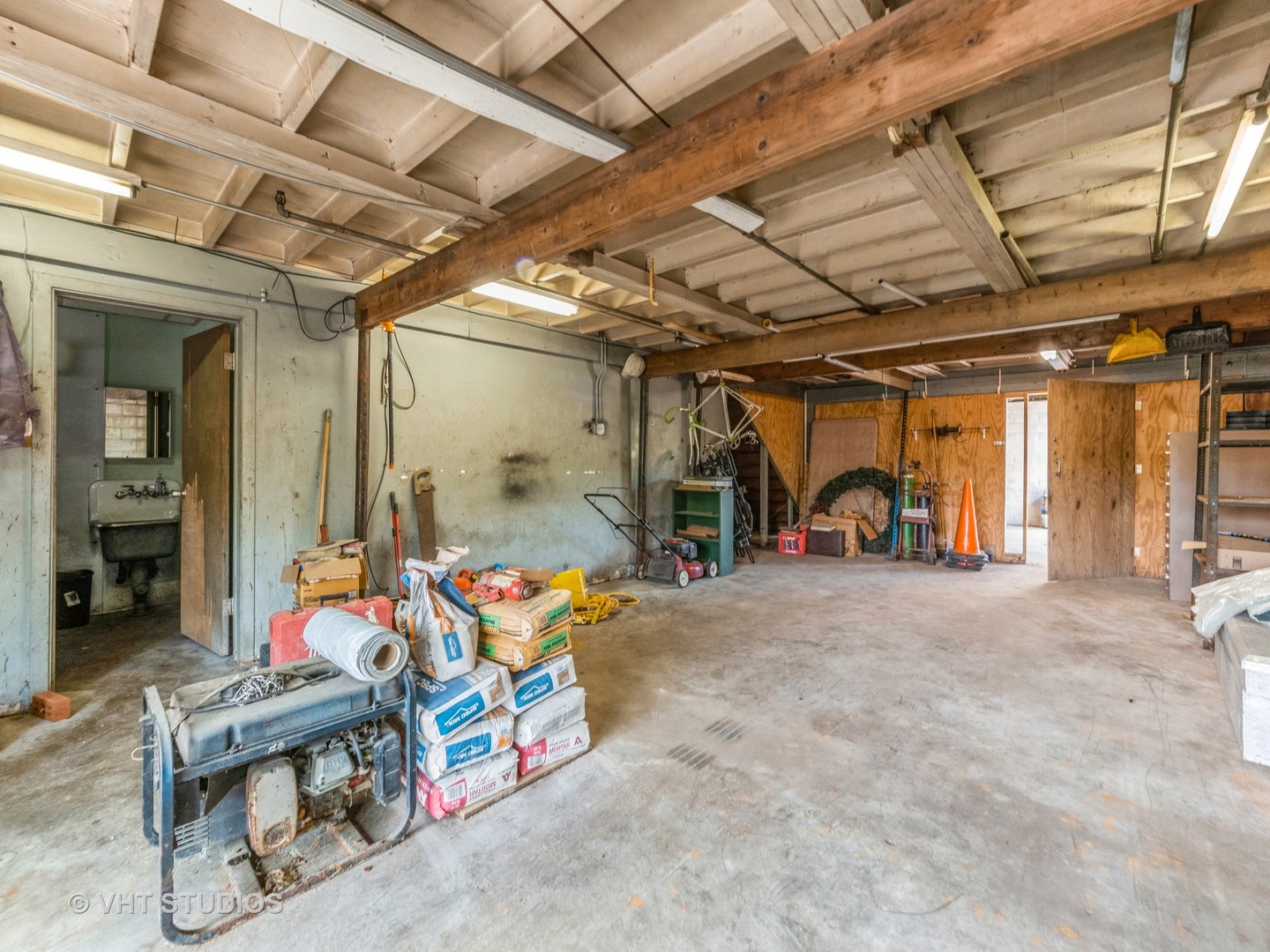 727 1st Avenue, Des Plaines, IL 60016