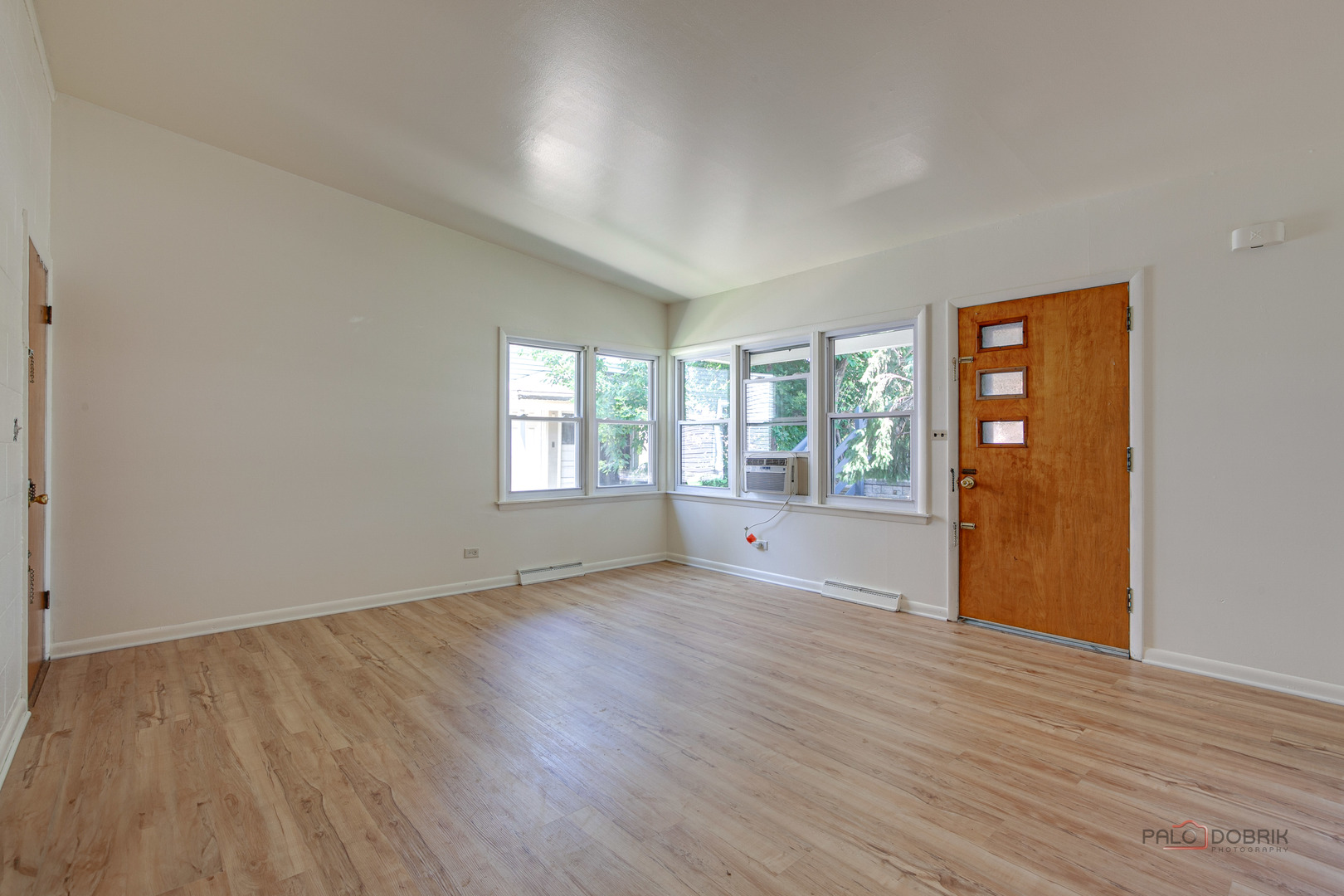 120 Broadway Street #120, Libertyville, IL 60048