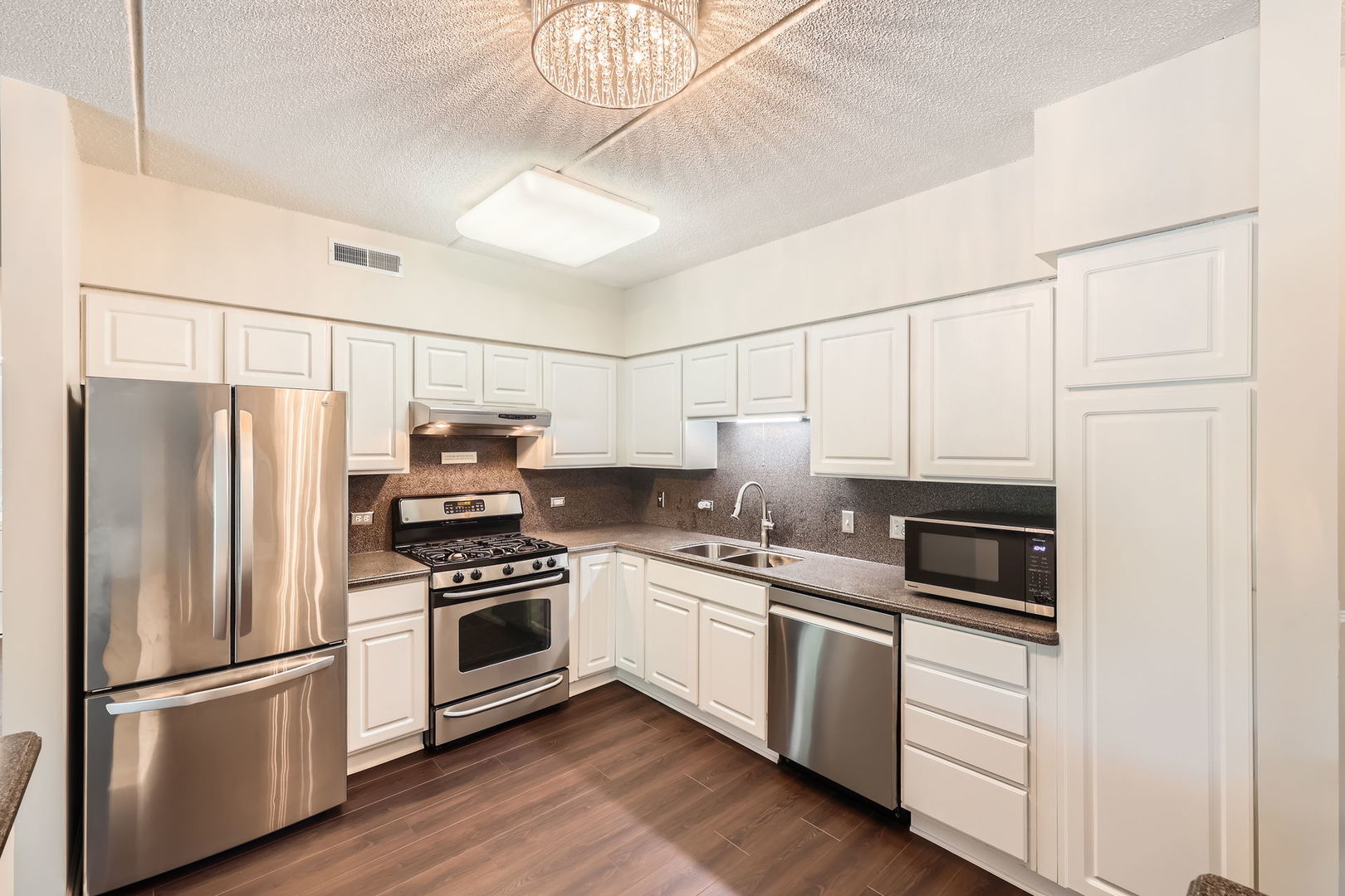 104 N Plum Grove Road #203, Palatine, IL 60067
