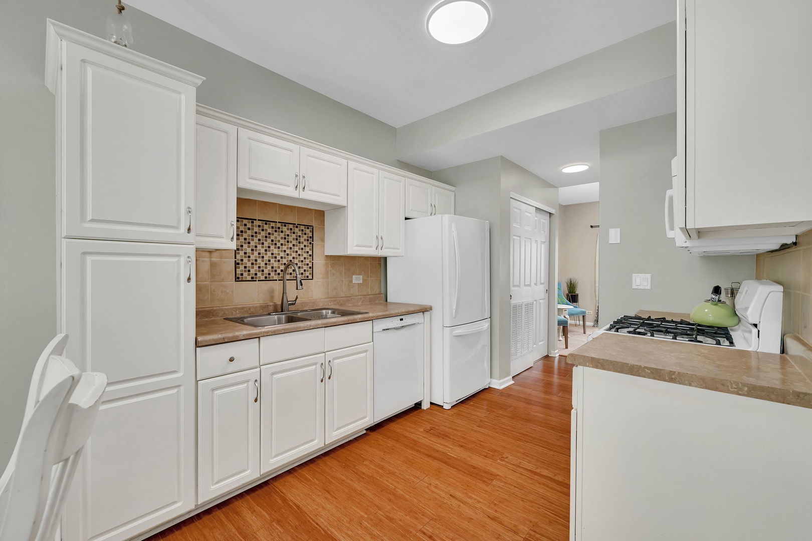 2173 Rossiter Parkway #2173, Plainfield, IL 60586