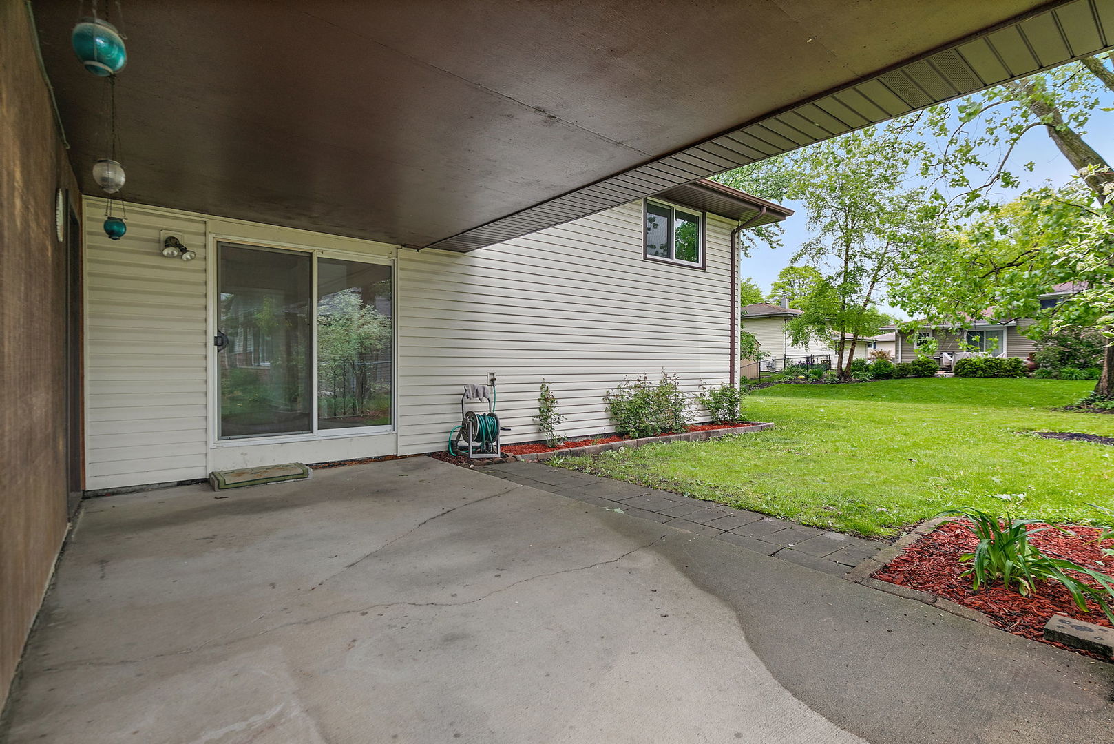 610 Catalpa Lane, Bartlett, IL 60103