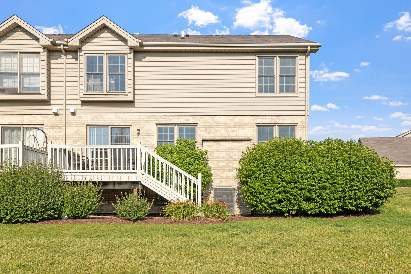 18201 NEWCASTLE Court, Tinley Park, IL 60487