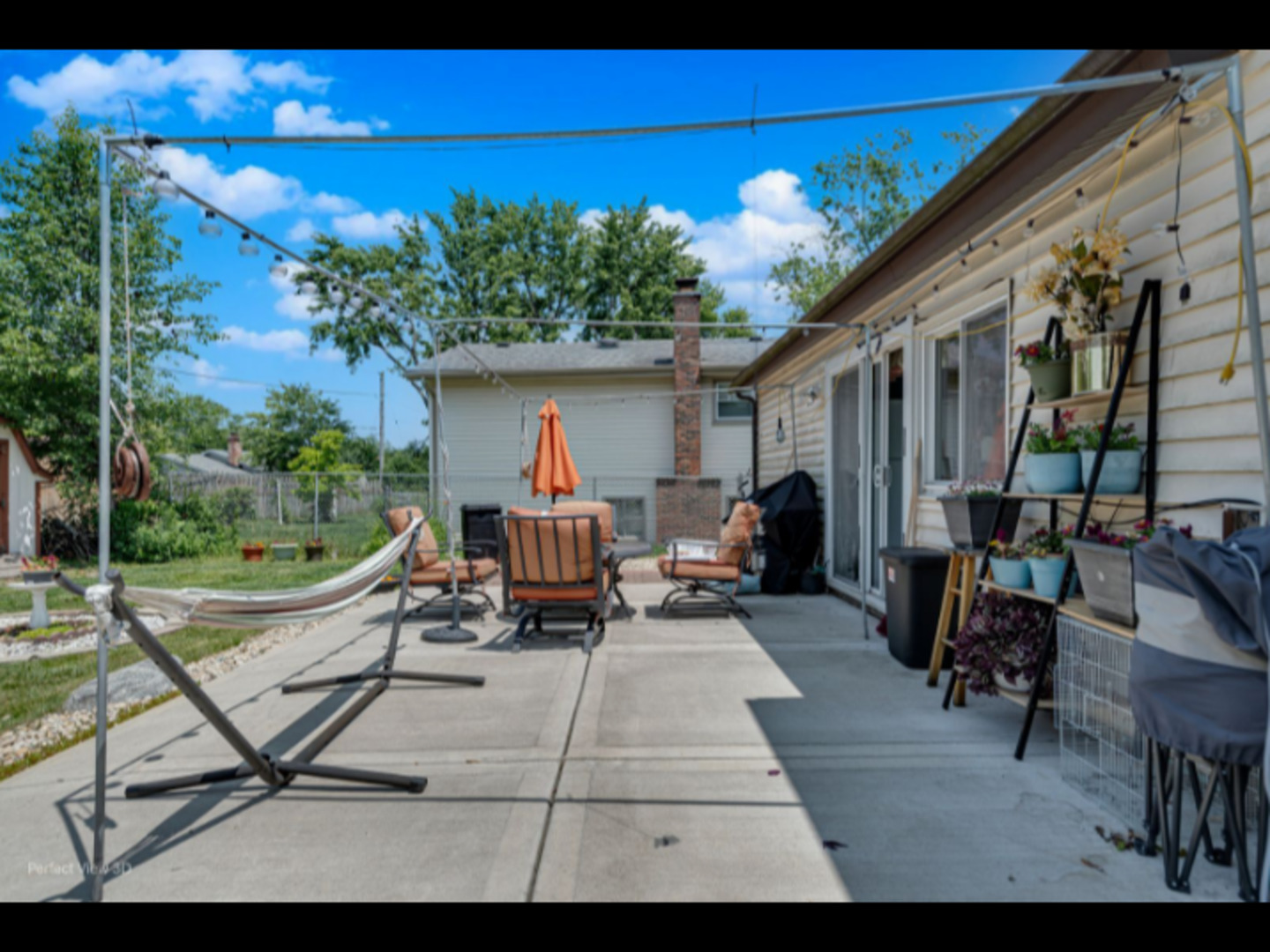 5112 Deerpath Road, Oak Forest, IL 60452