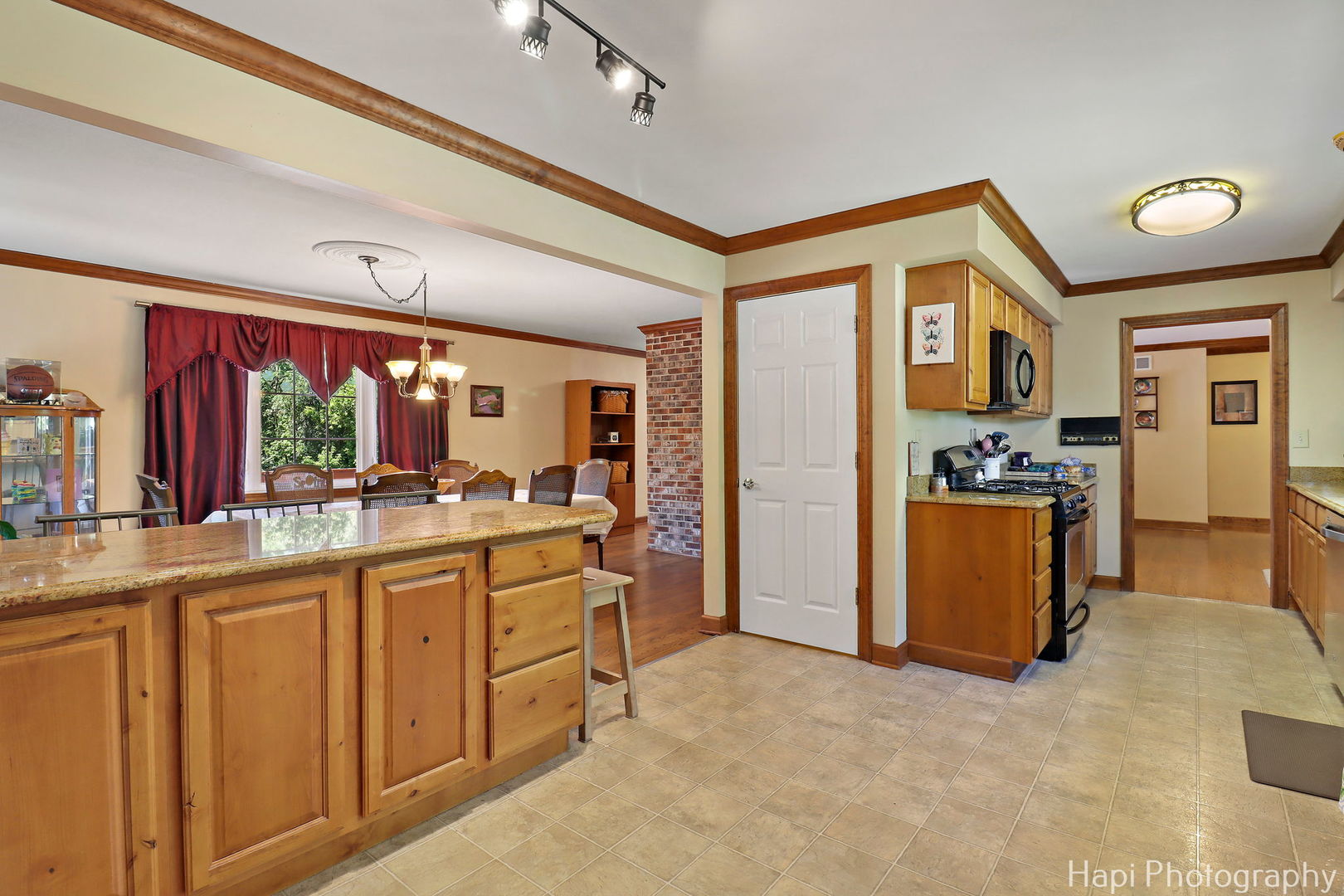 1415 Arabian Spur, McHenry, IL 60051