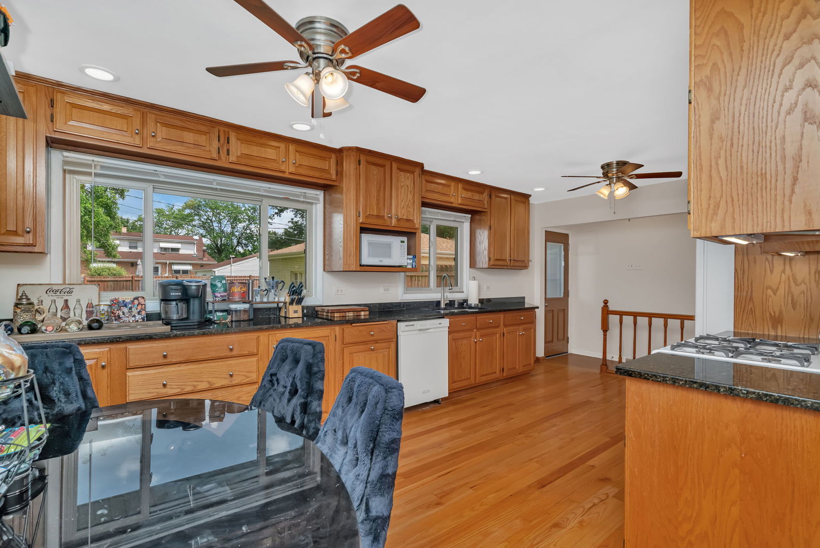 1035 Walter Street, Lemont, IL 60439