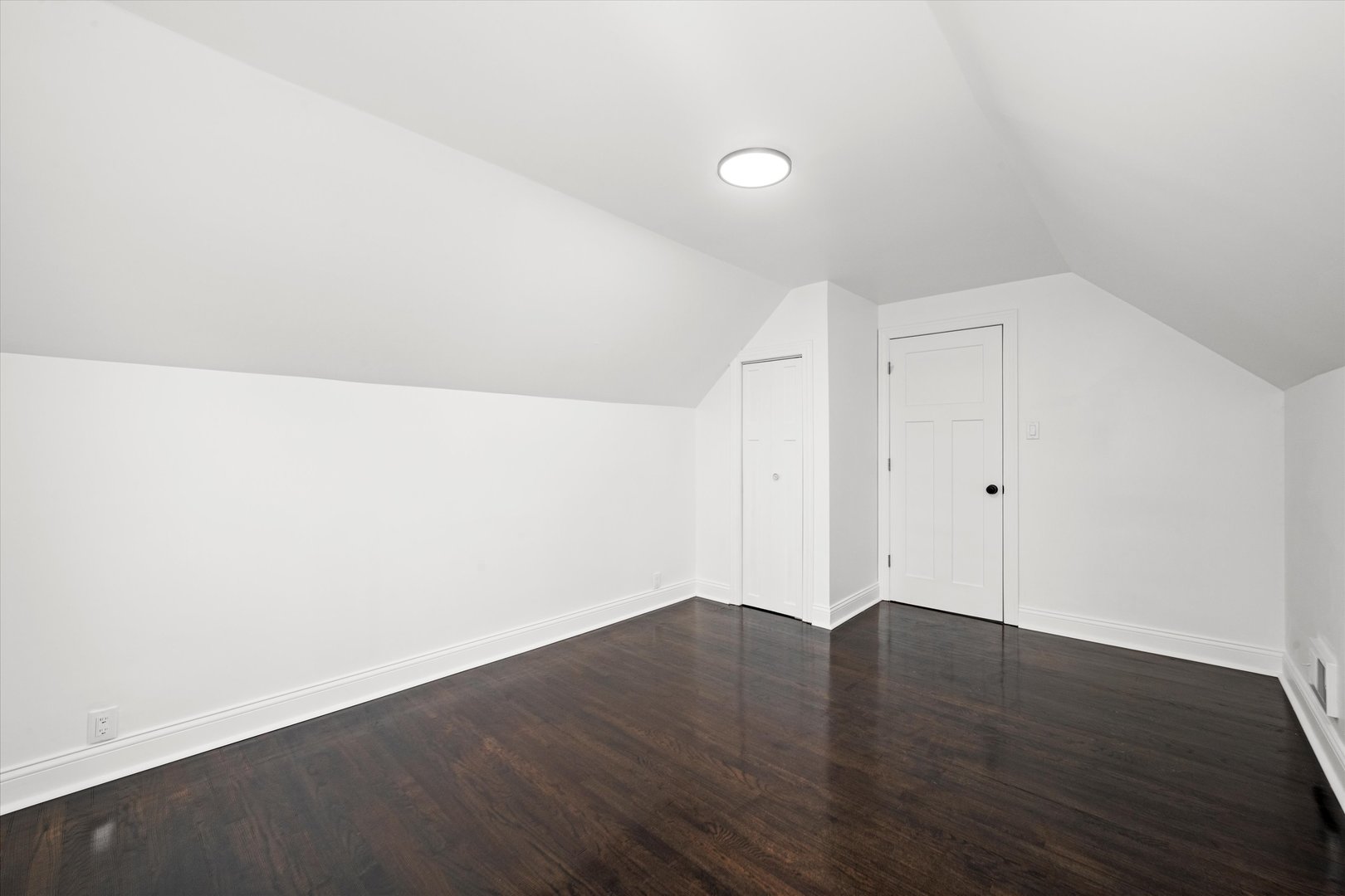 8637 S Honore Street, Chicago, IL 60620
