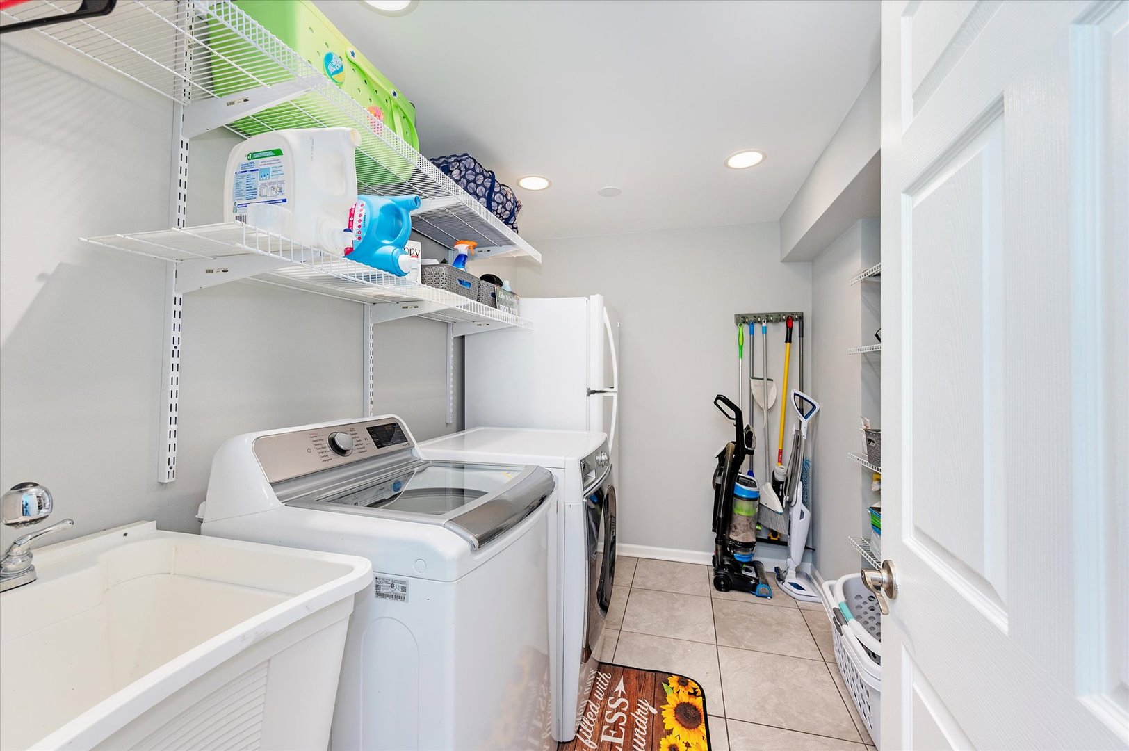 15W061 Harrison Street, Elmhurst, IL 60126