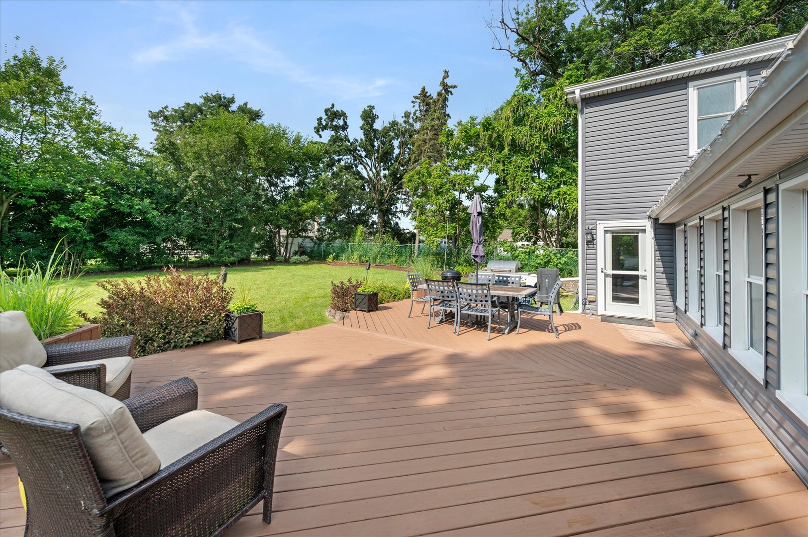 15W061 Harrison Street, Elmhurst, IL 60126