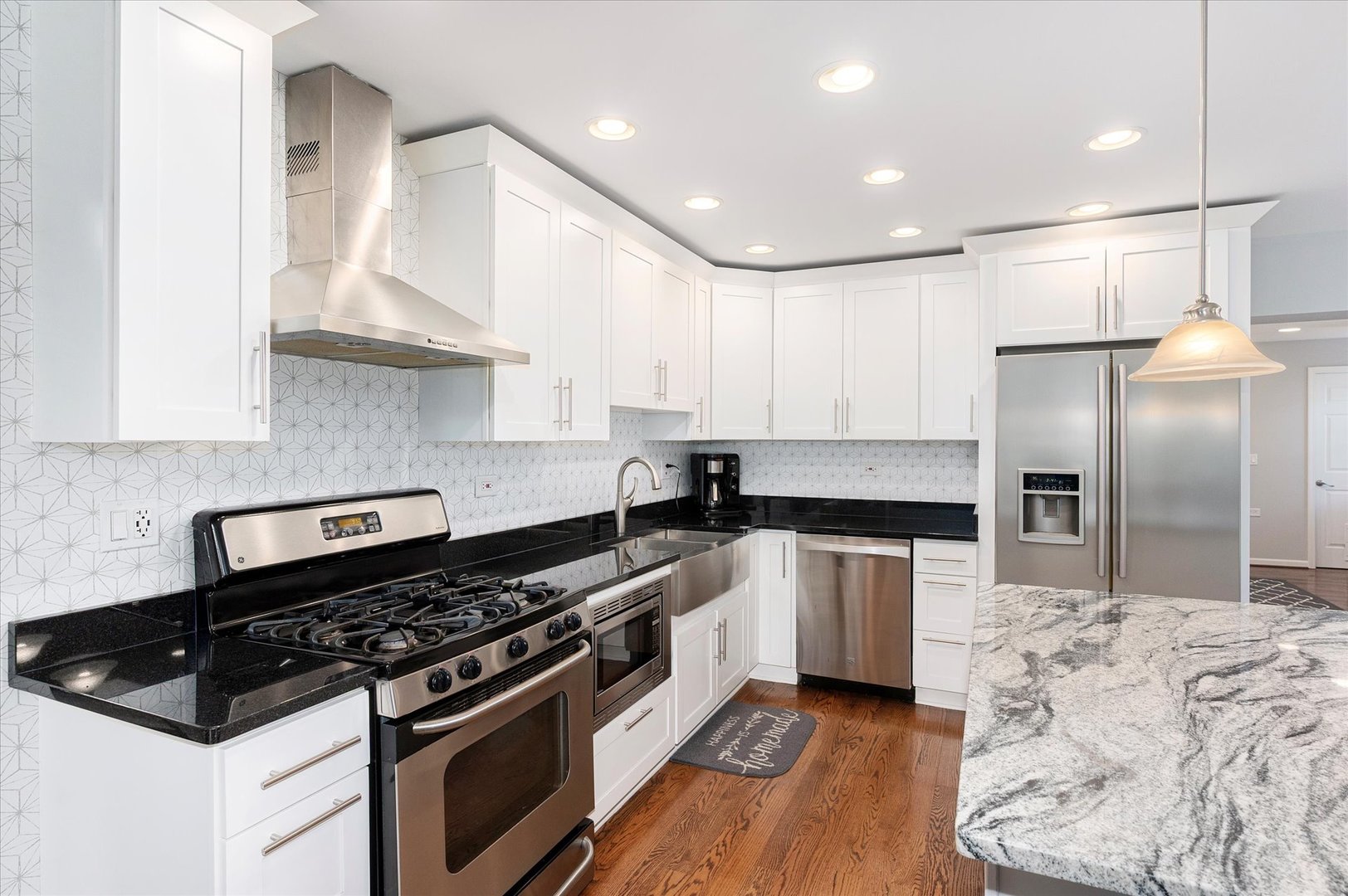 15W061 Harrison Street, Elmhurst, IL 60126