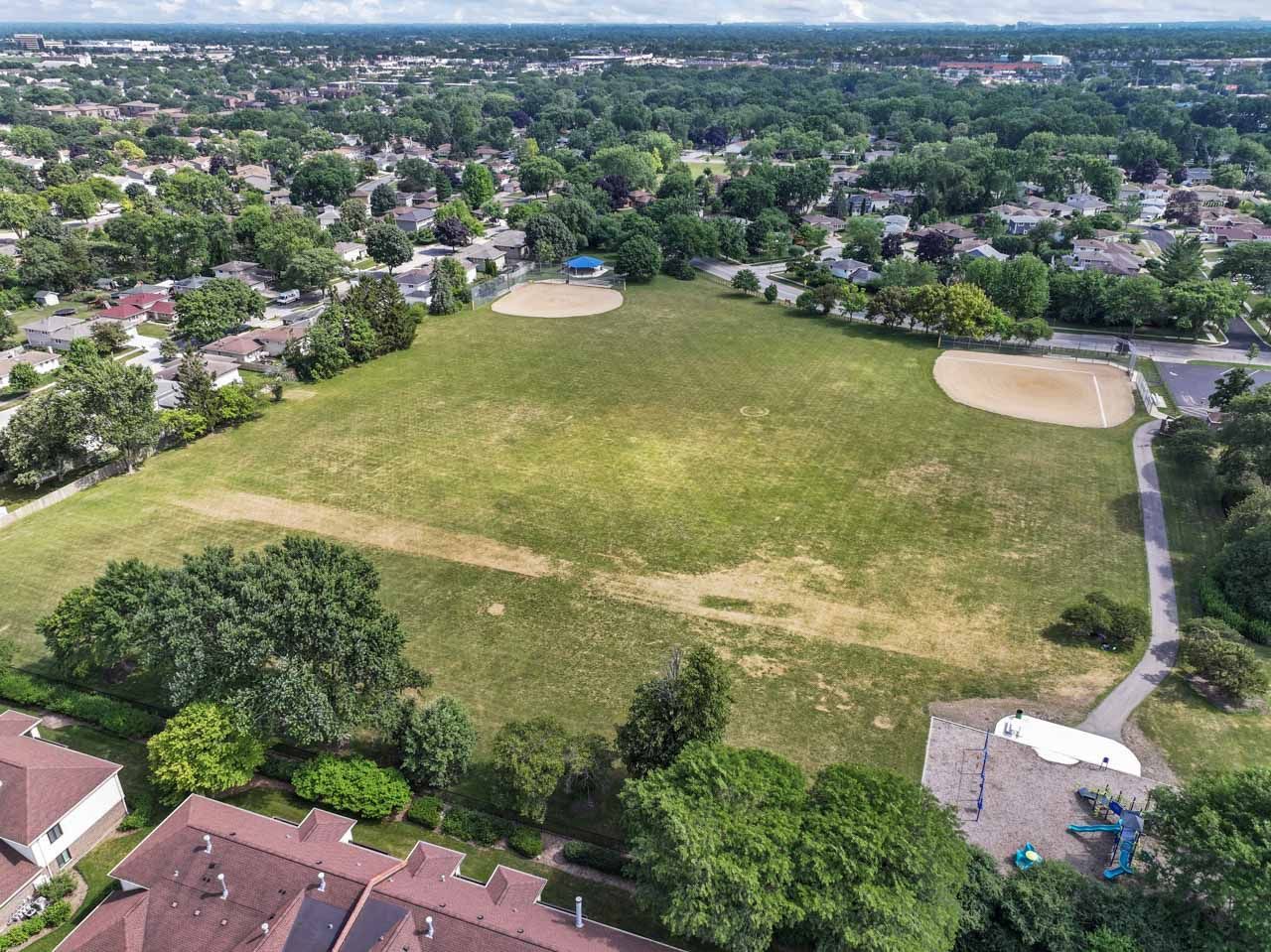 804 E Kings Row #3, Palatine, IL 60074