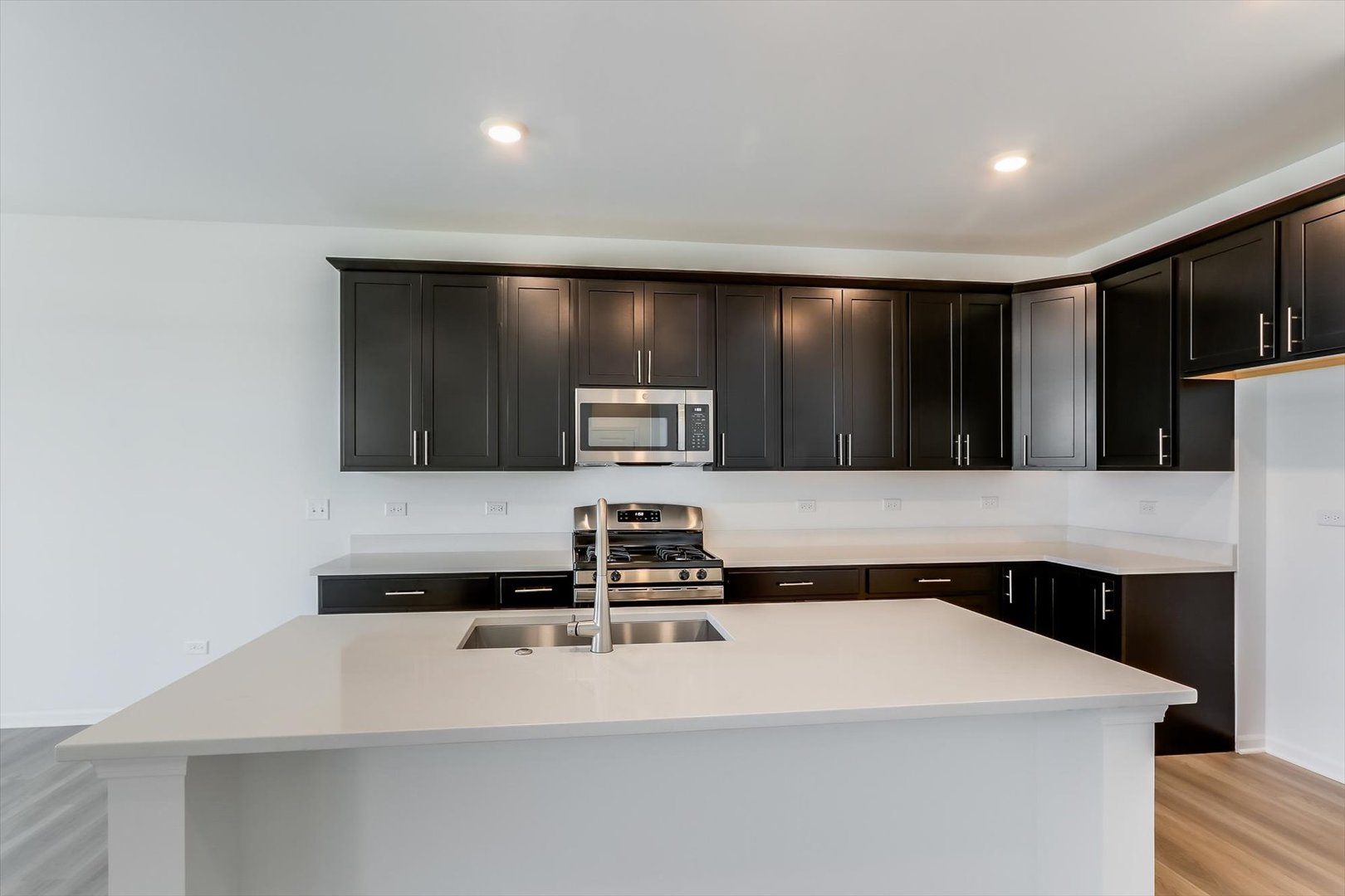 25446 W Alabaster Circle, Plainfield, IL 60544